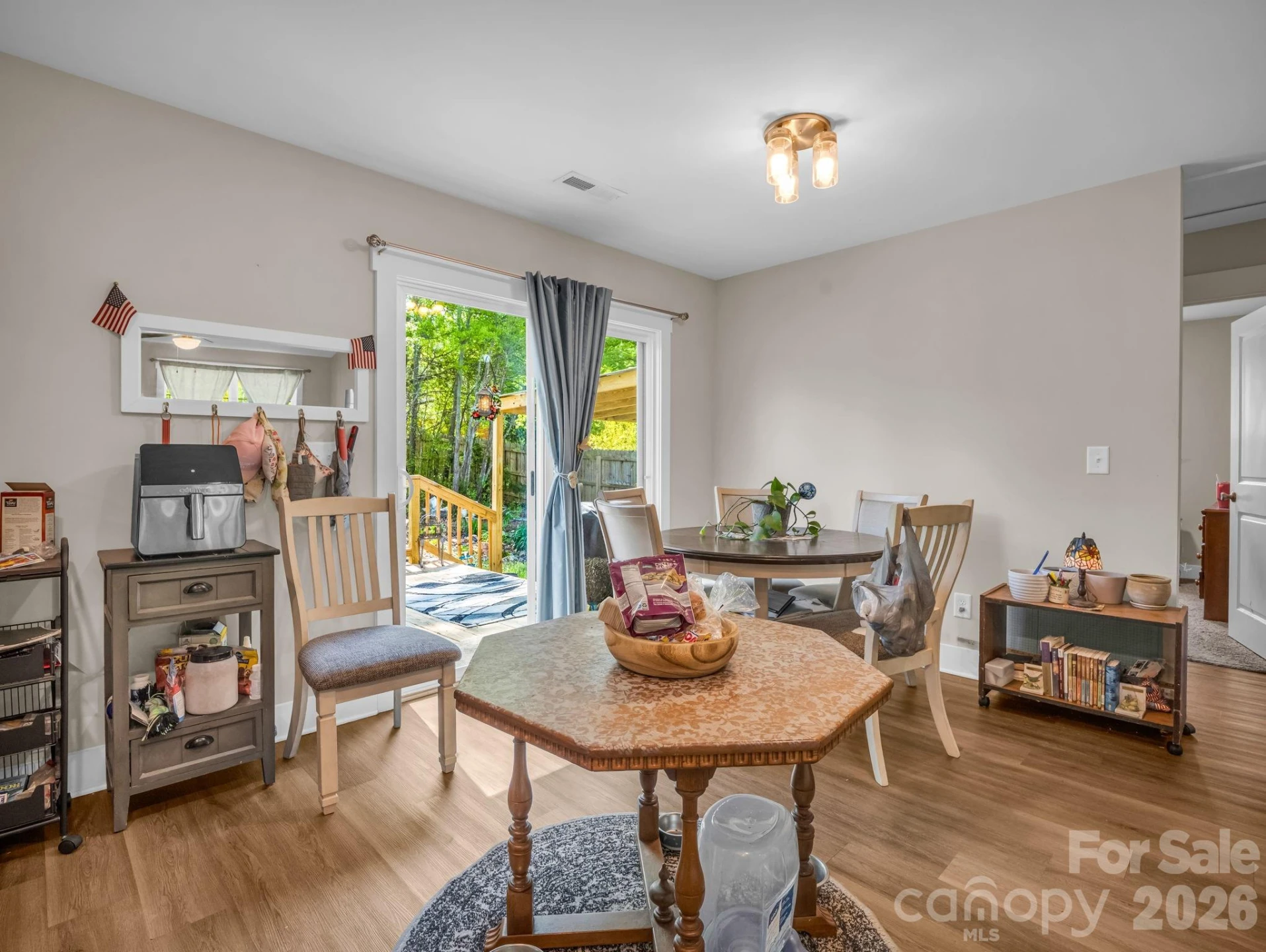 198 Parkland Drive - Photo 20