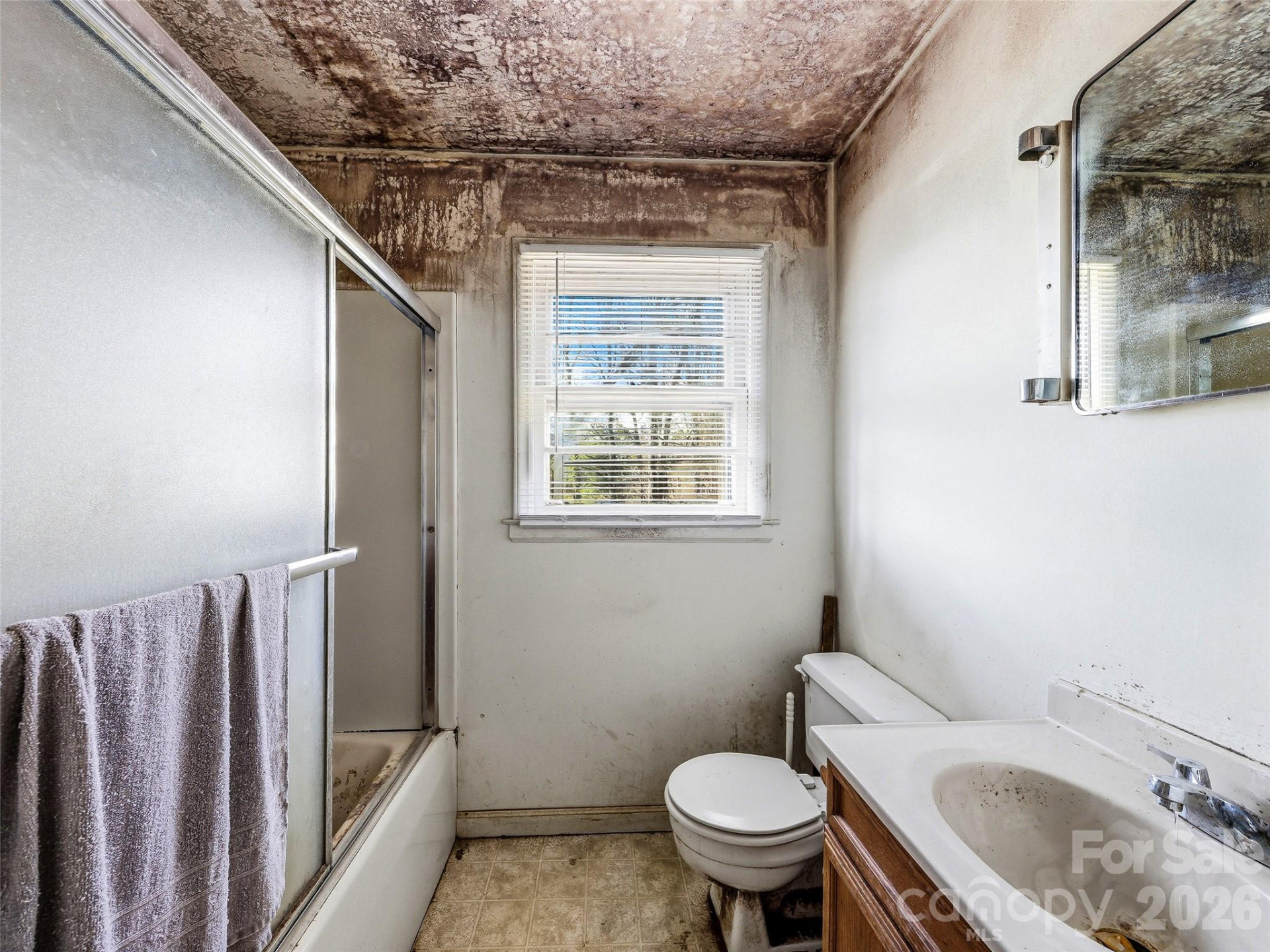 984 Pace Road - Photo 30