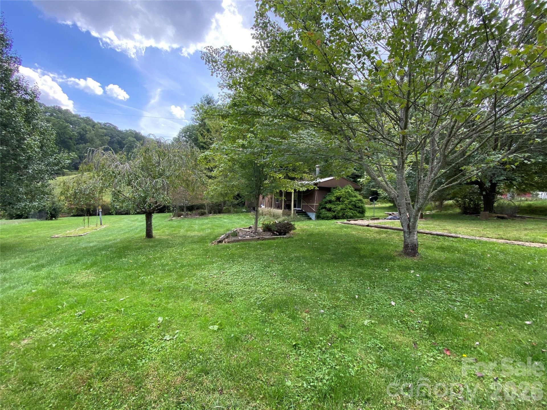 111 Hensley Branch Road - Photo 4