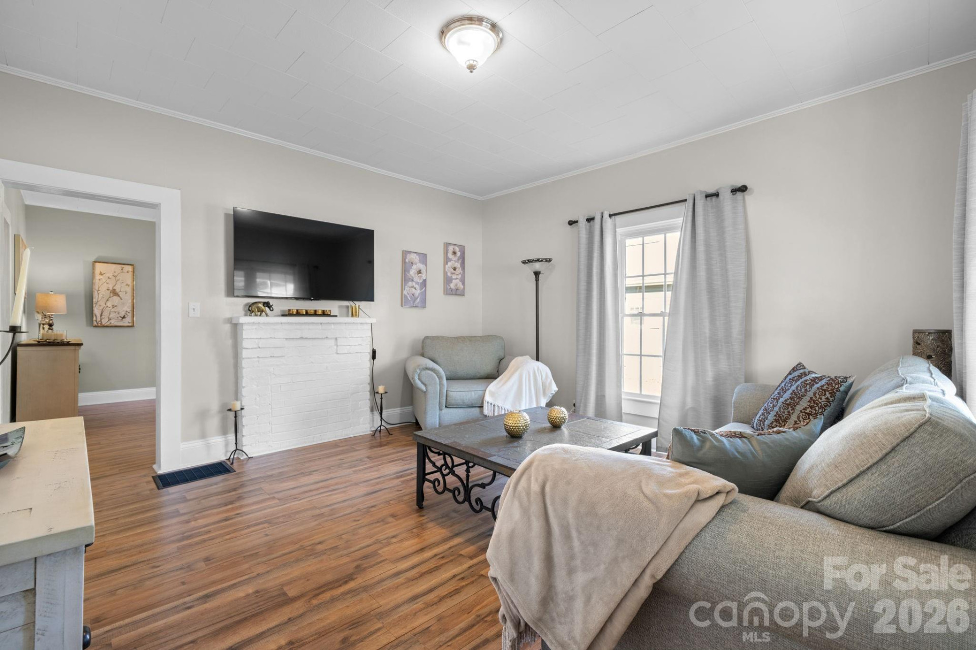 304 Garrou Avenue - Photo 5