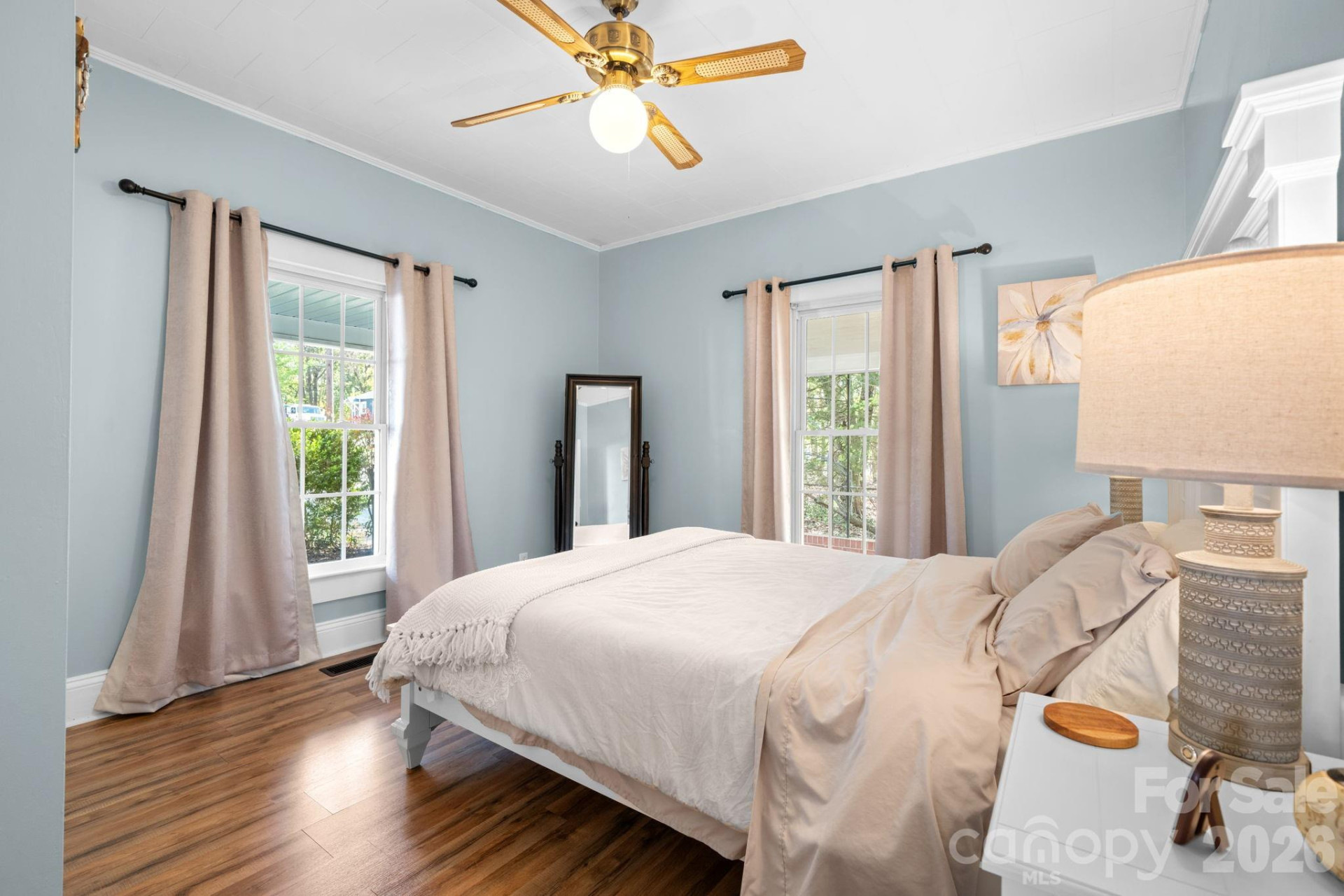 304 Garrou Avenue - Photo 6