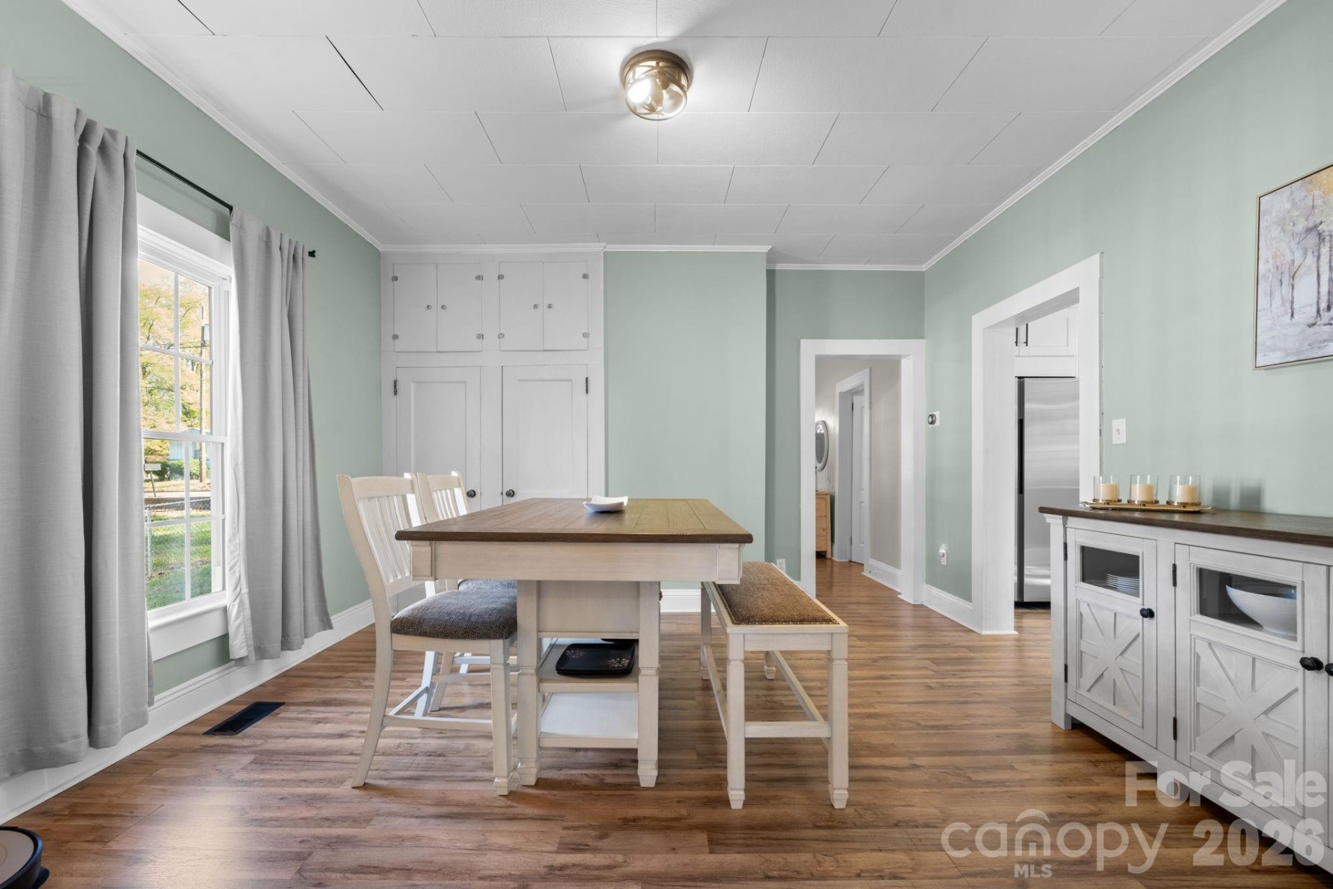 304 Garrou Avenue - Photo 7