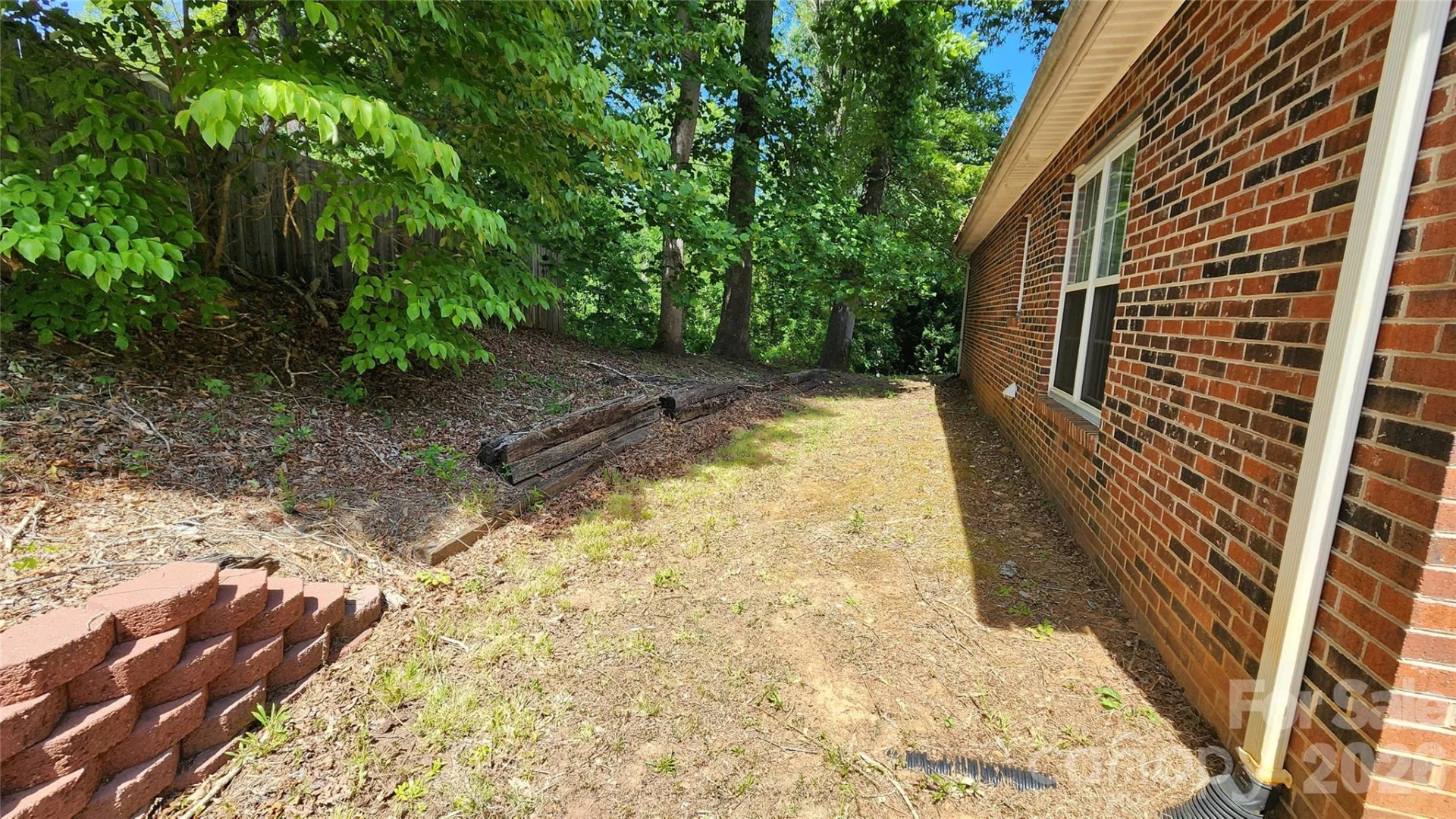 200 Park Place - Photo 3