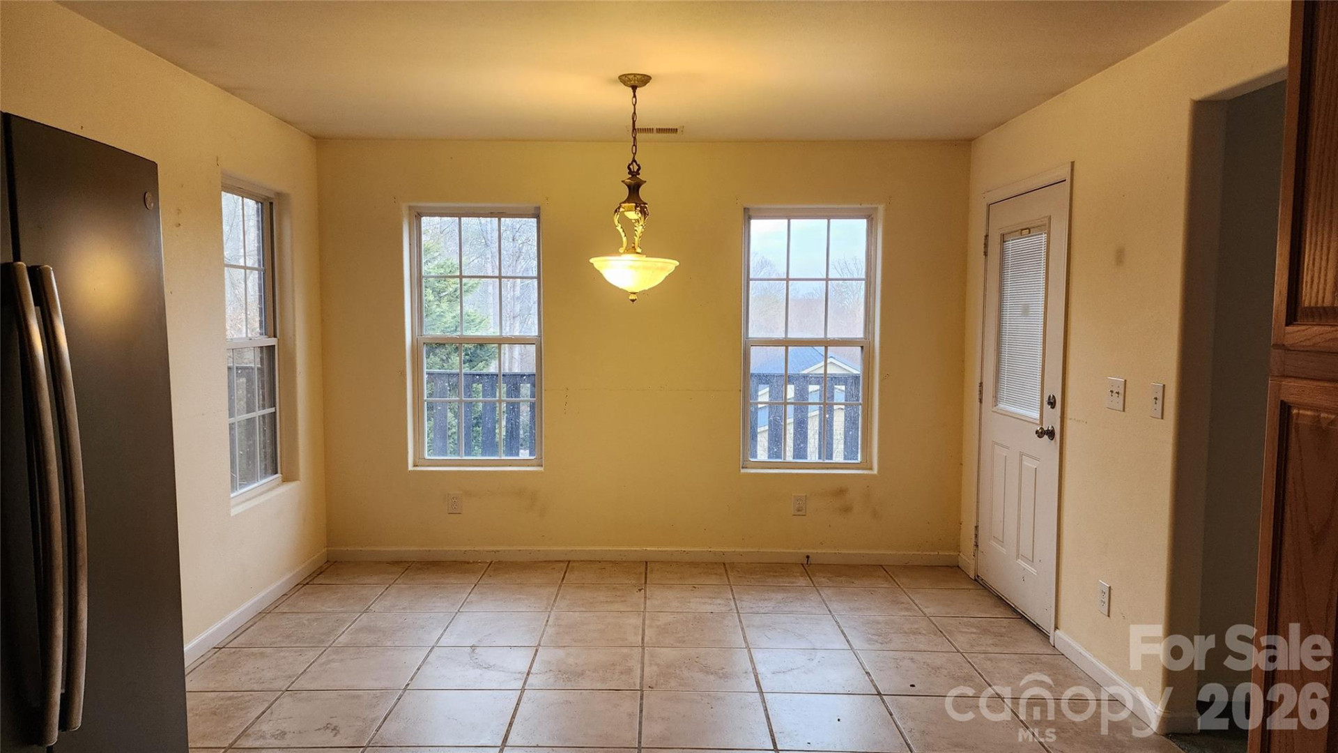 200 Park Place - Photo 4