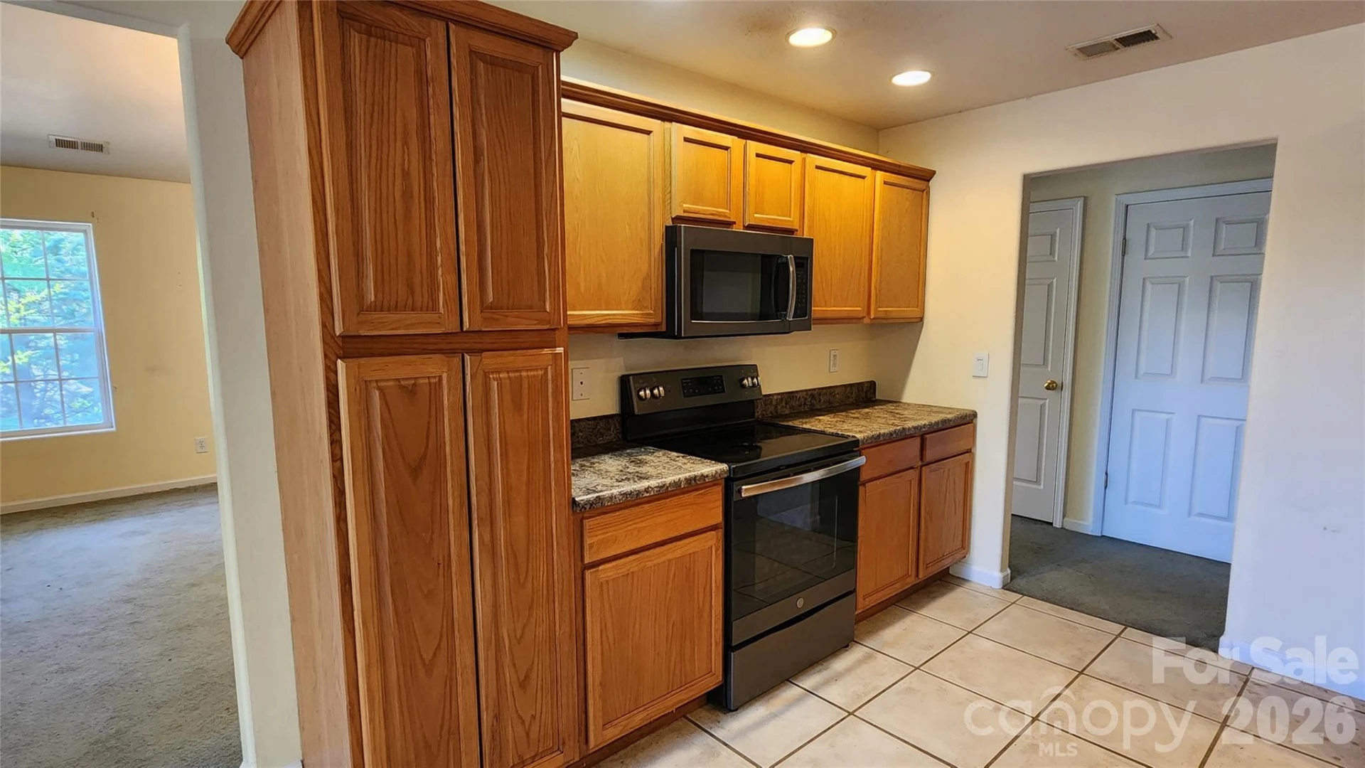 200 Park Place - Photo 5