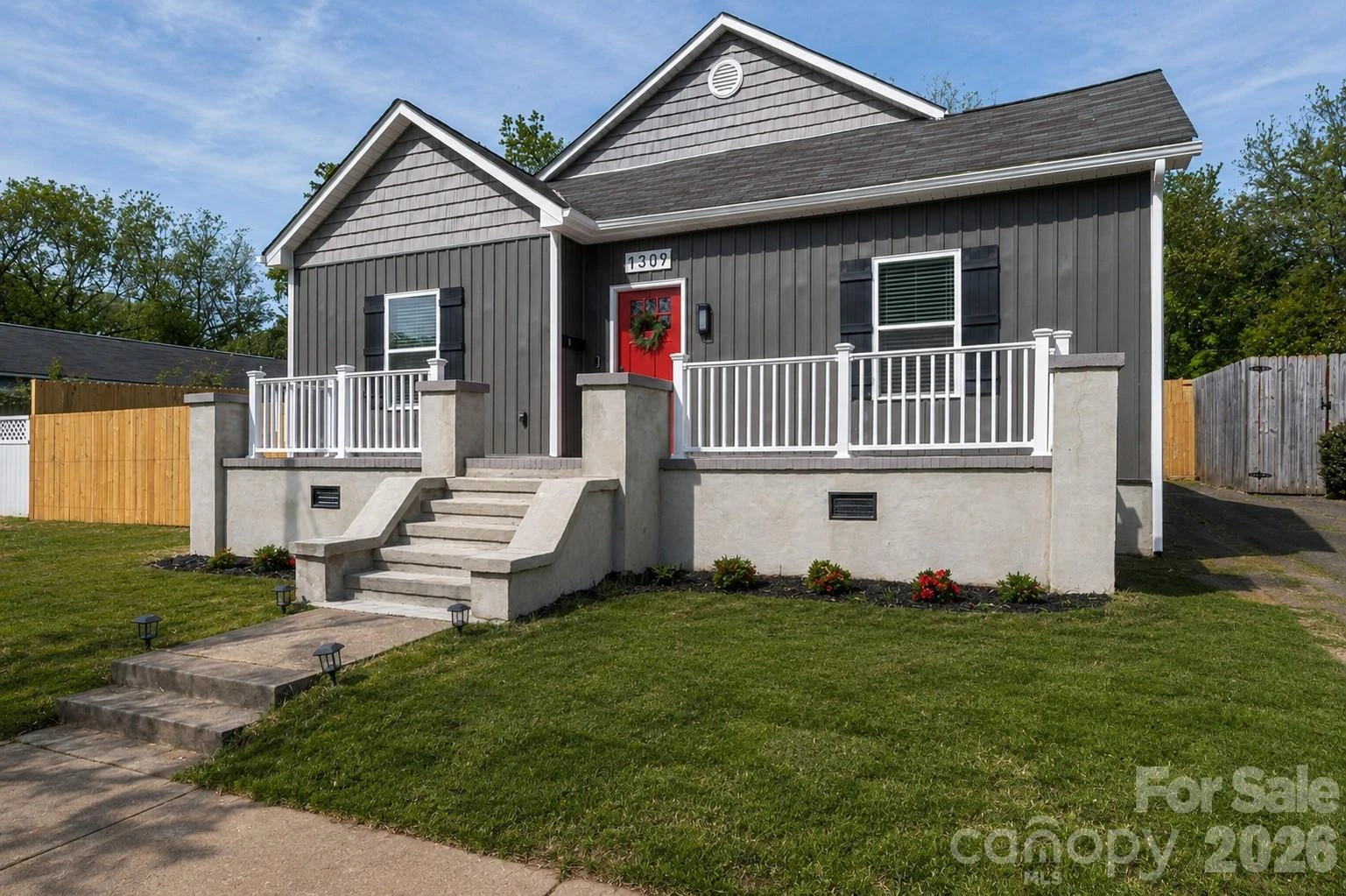 1309 Fairmont Street - Photo 2