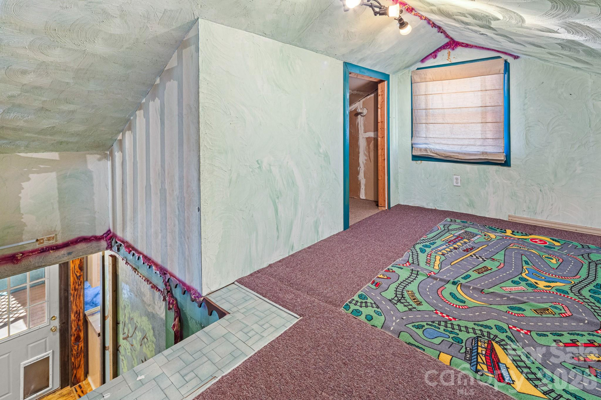 114 Walker Street - Photo 59