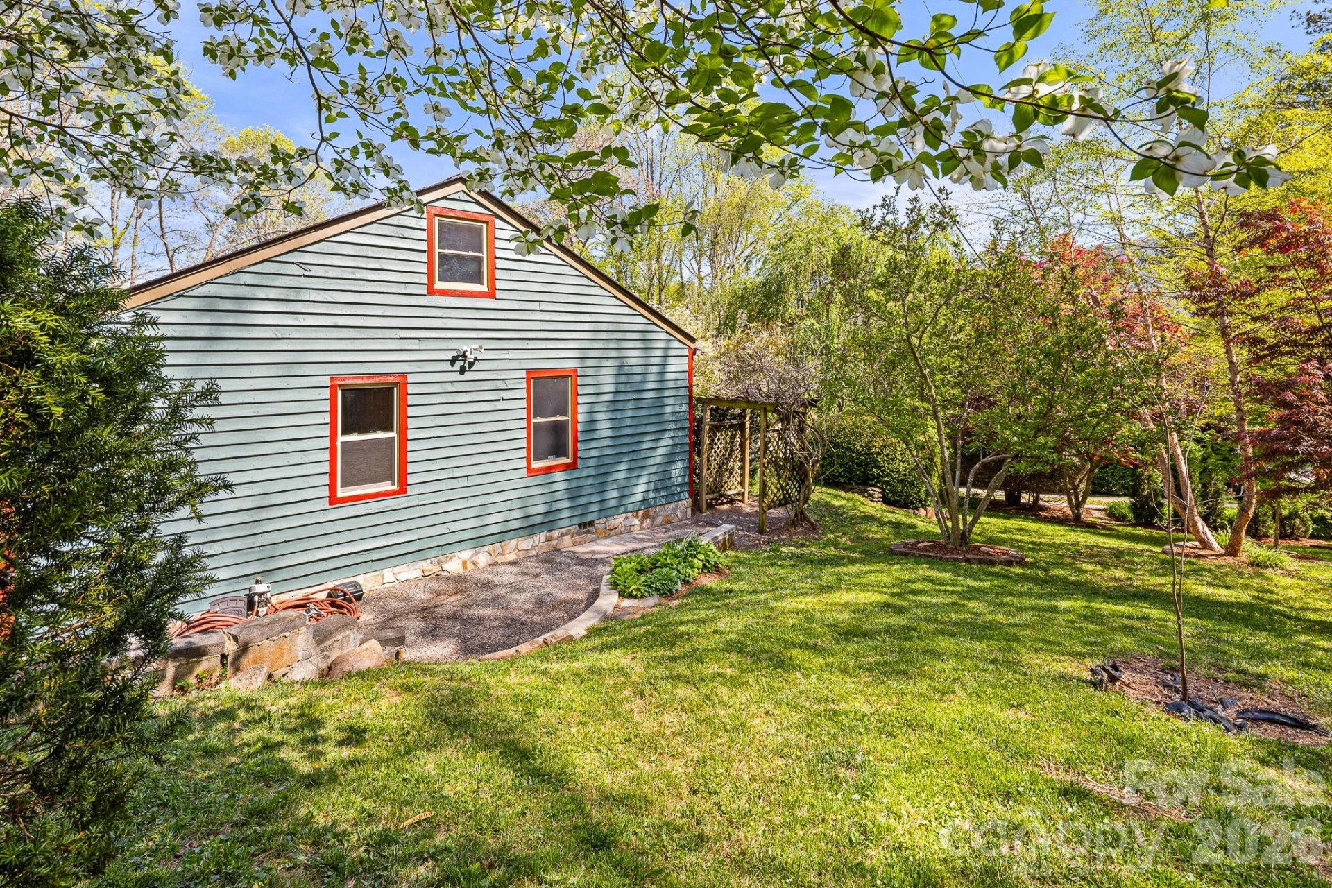 114 Walker Street - Photo 43