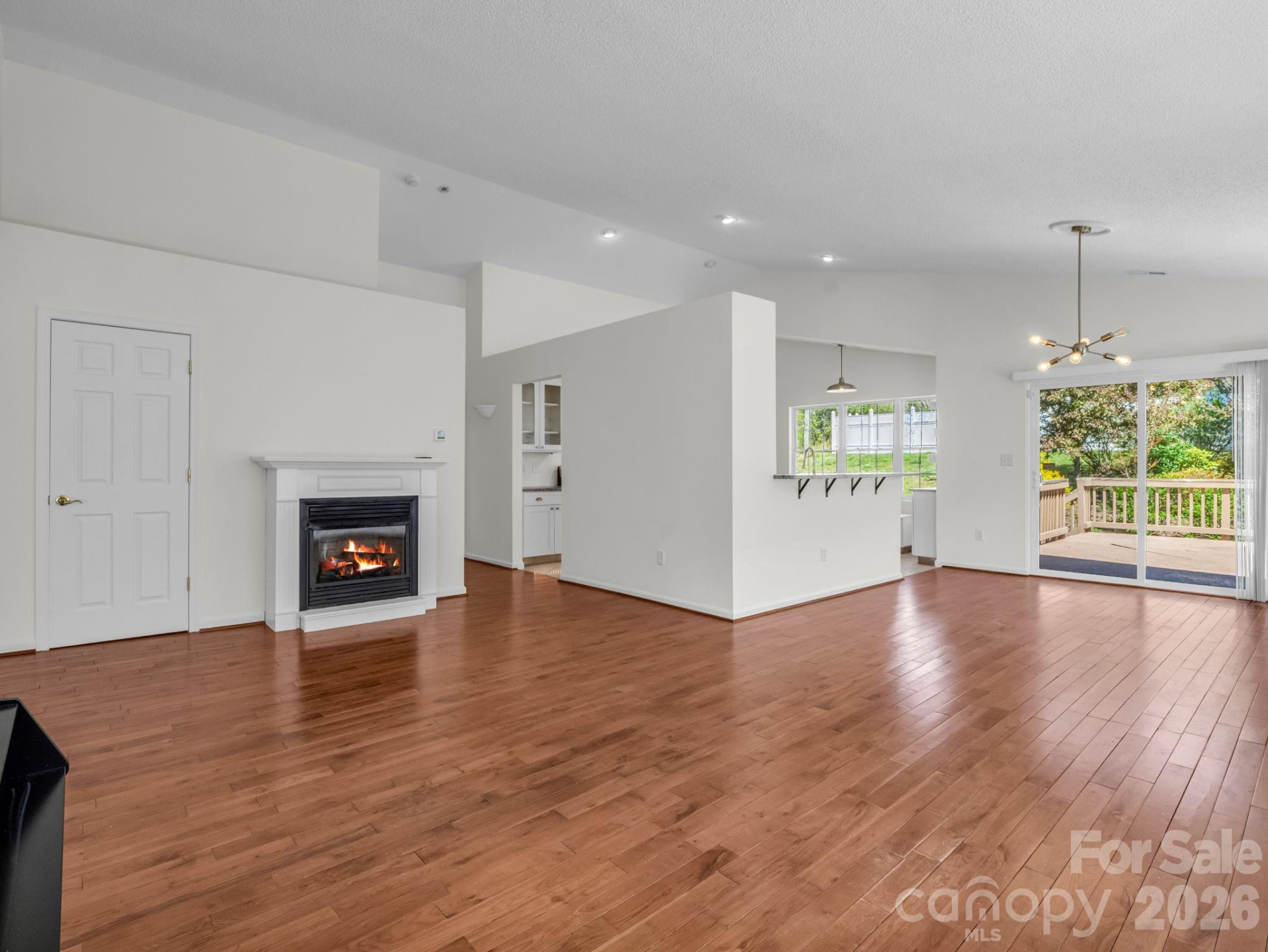 23 Tutor Lane - Photo 4