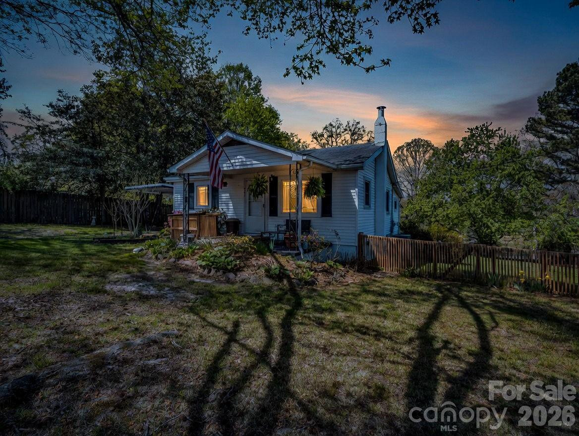 961 Mid Allen Road - Photo 2