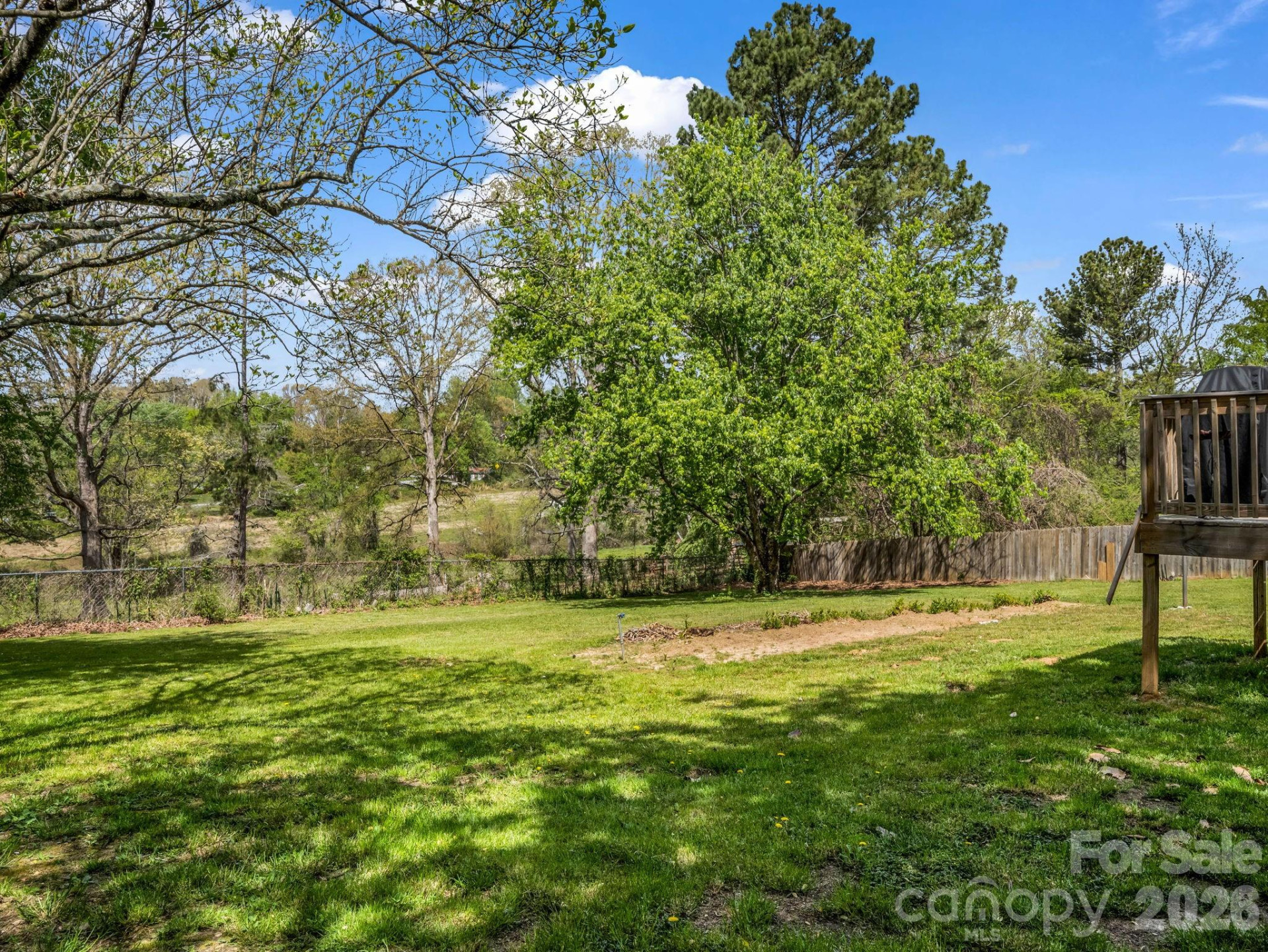 961 Mid Allen Road - Photo 14