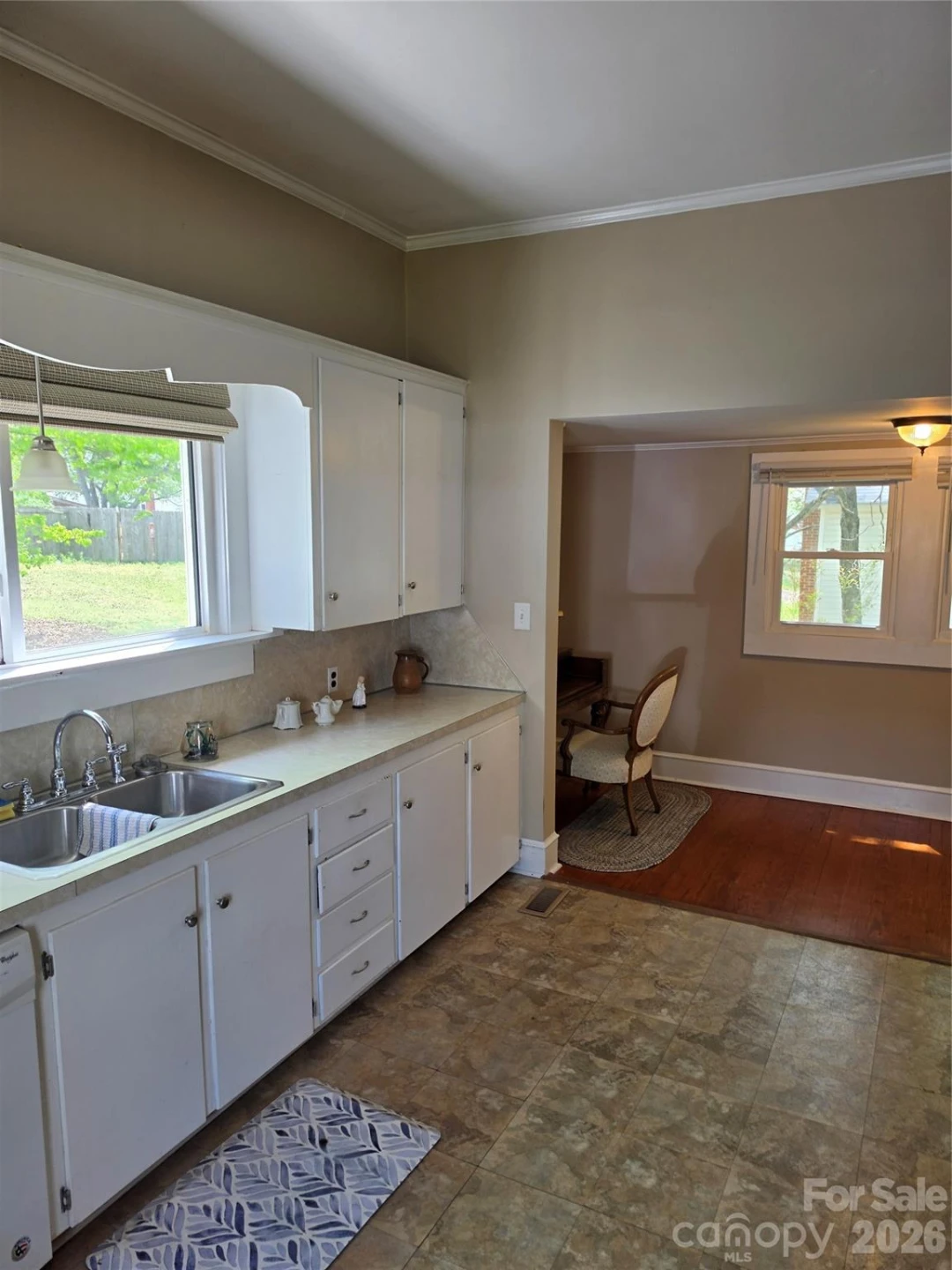 608 Poplar Avenue - Photo 17