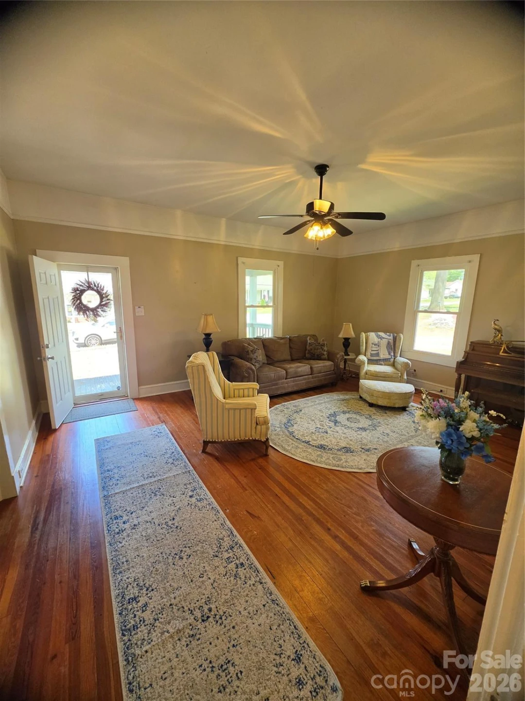 608 Poplar Avenue - Photo 5
