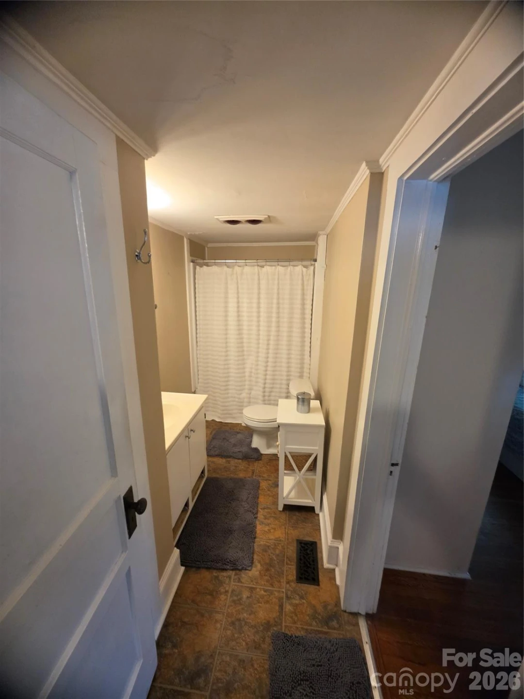 608 Poplar Avenue - Photo 10