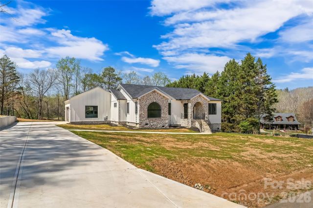 2714 Sides Avenue, Connelly Springs, NC, 28612