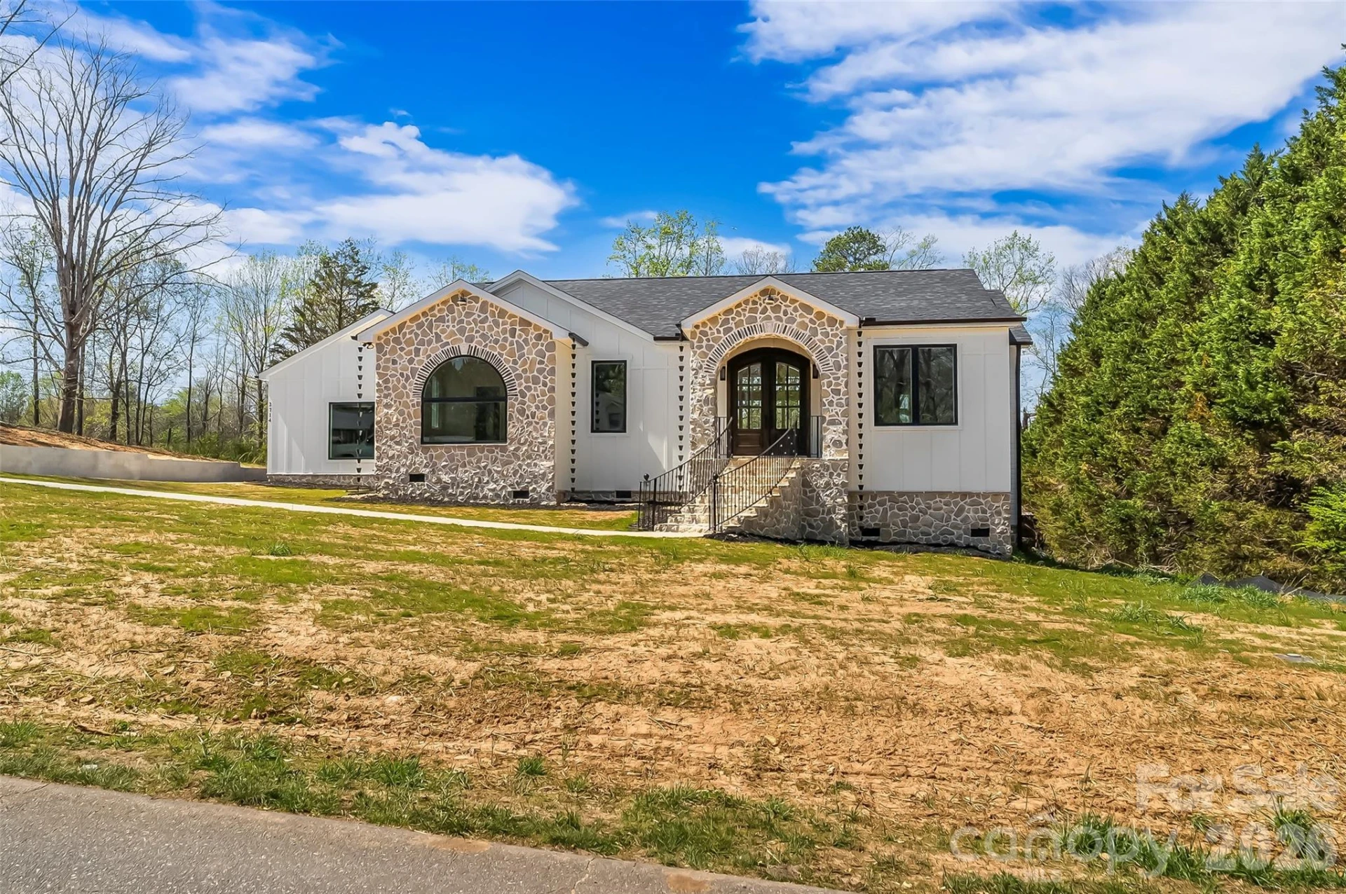 2714 Sides Avenue - Photo 2