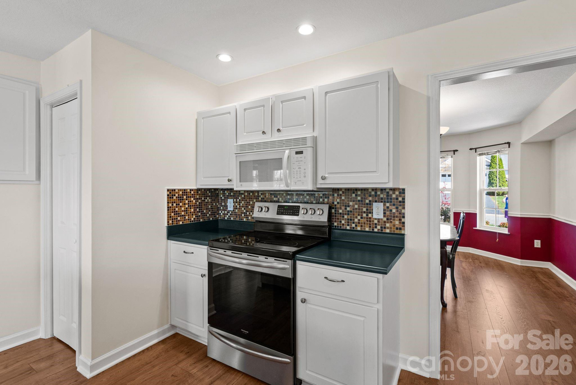 307 Roxbury Place - Photo 29