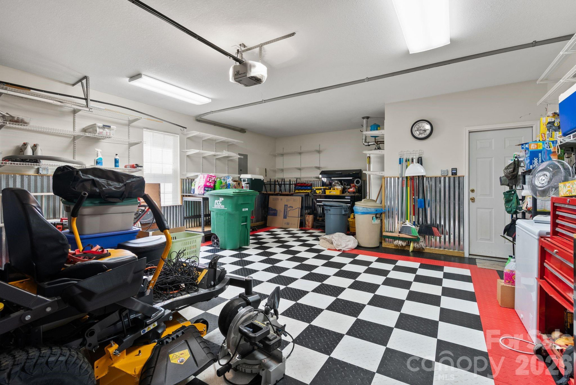 307 Roxbury Place - Photo 40