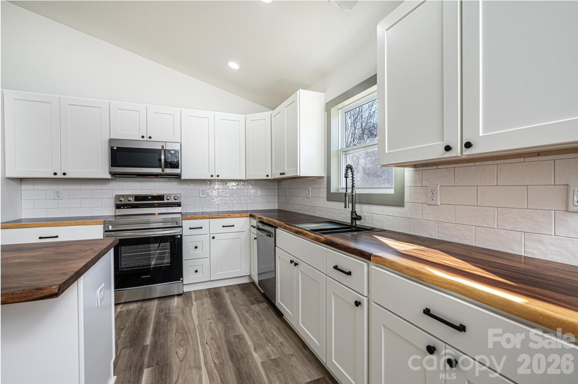 6340 Larry Huffman Street - Photo 6