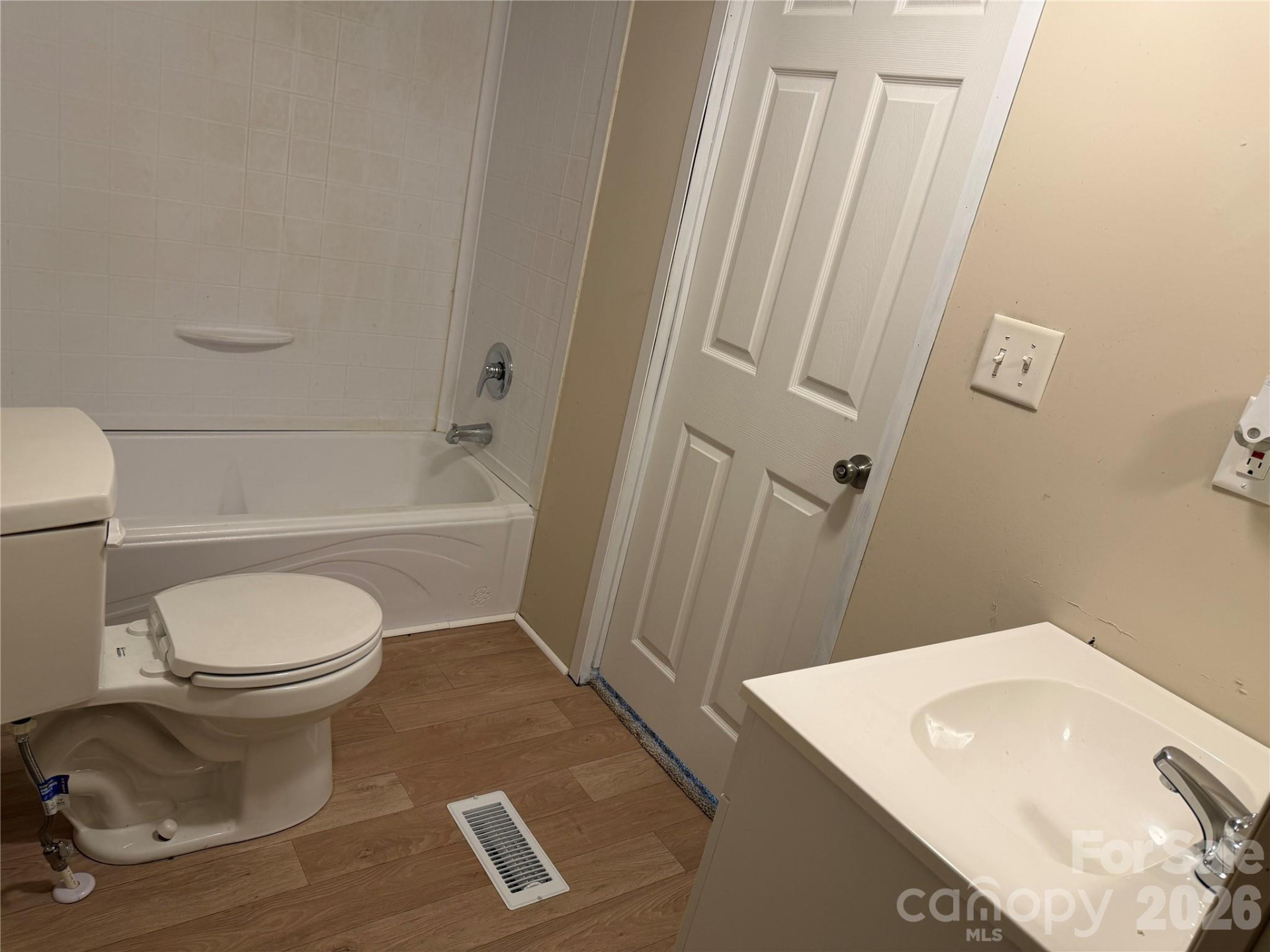 273 McMillan Drive - Photo 15