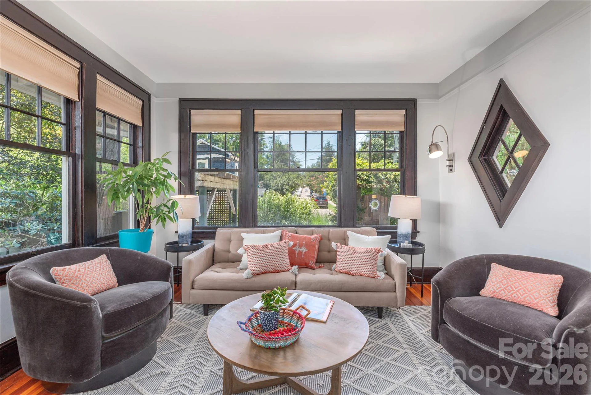 302 Hillside Street - Photo 11