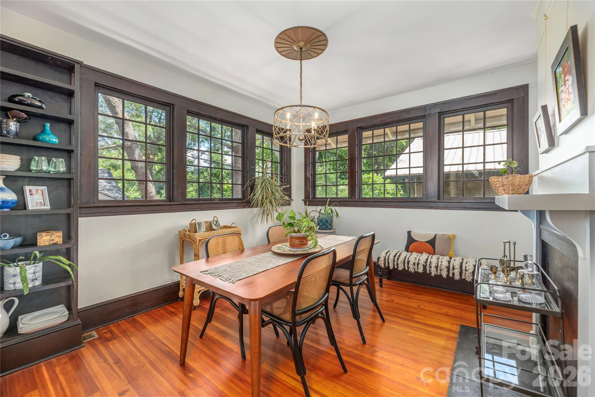 302 Hillside Street - Photo 15