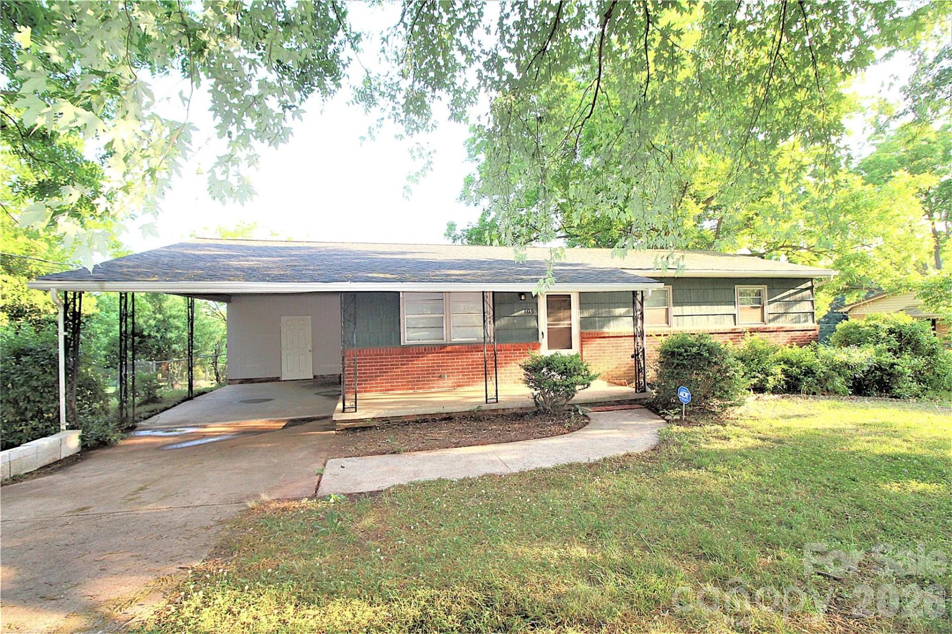 105 Delmar Road - Photo 2