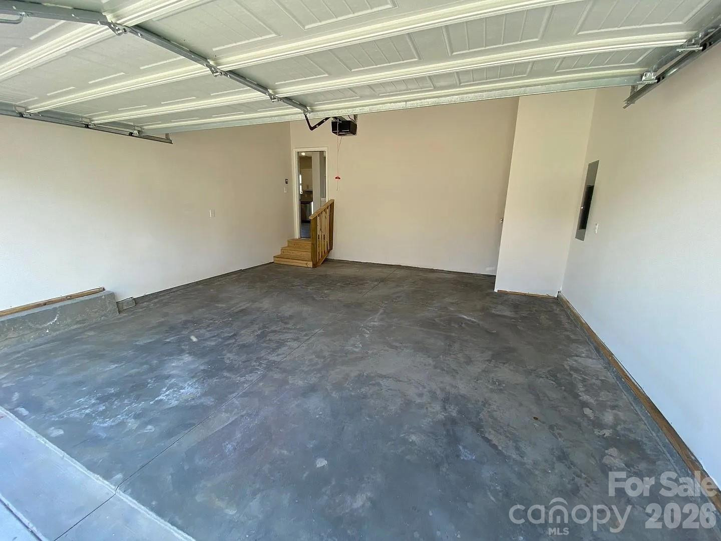 196 Marathon Lane - Photo 2