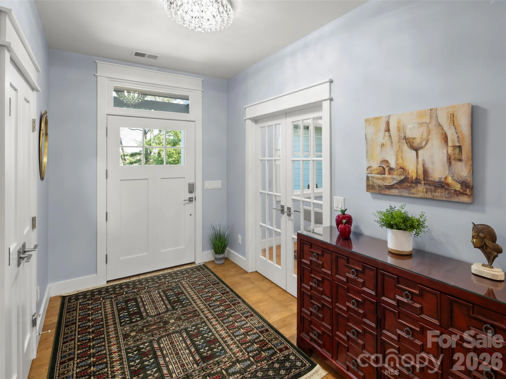255 Dalhousie Court - Photo 5