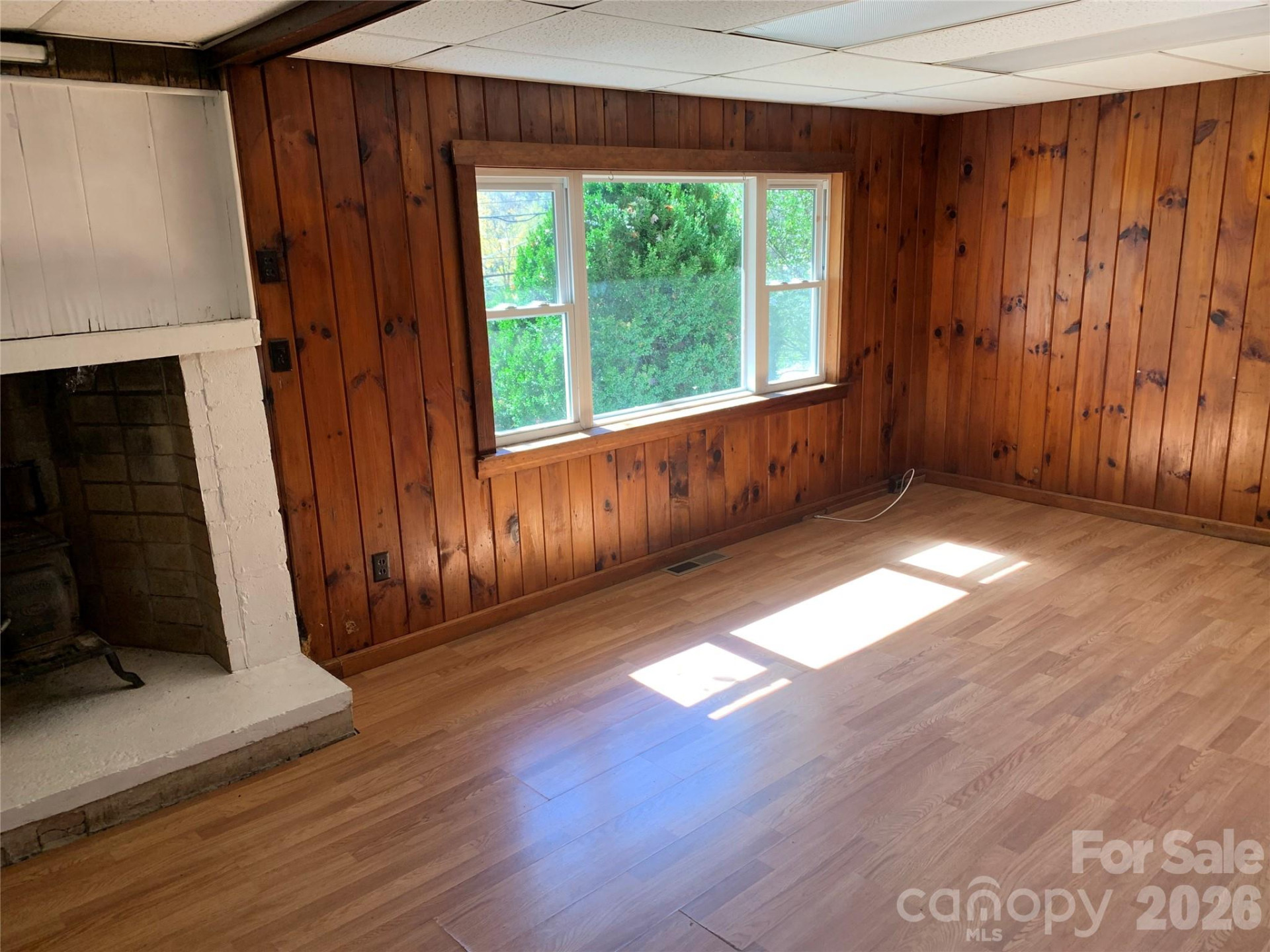 465 Bee Tree Road - Photo 2