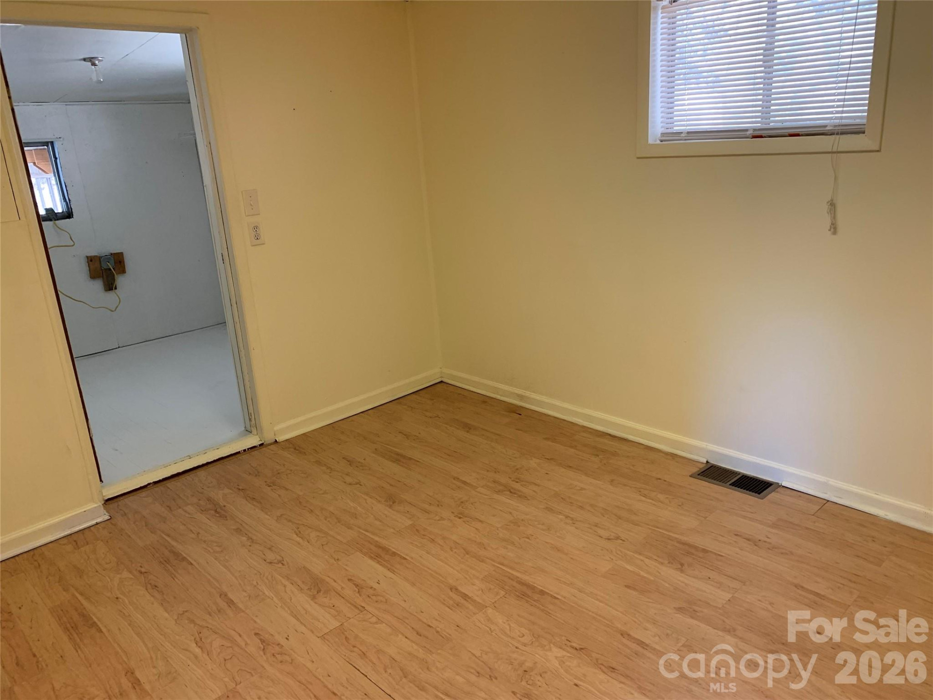 465 Bee Tree Road - Photo 5