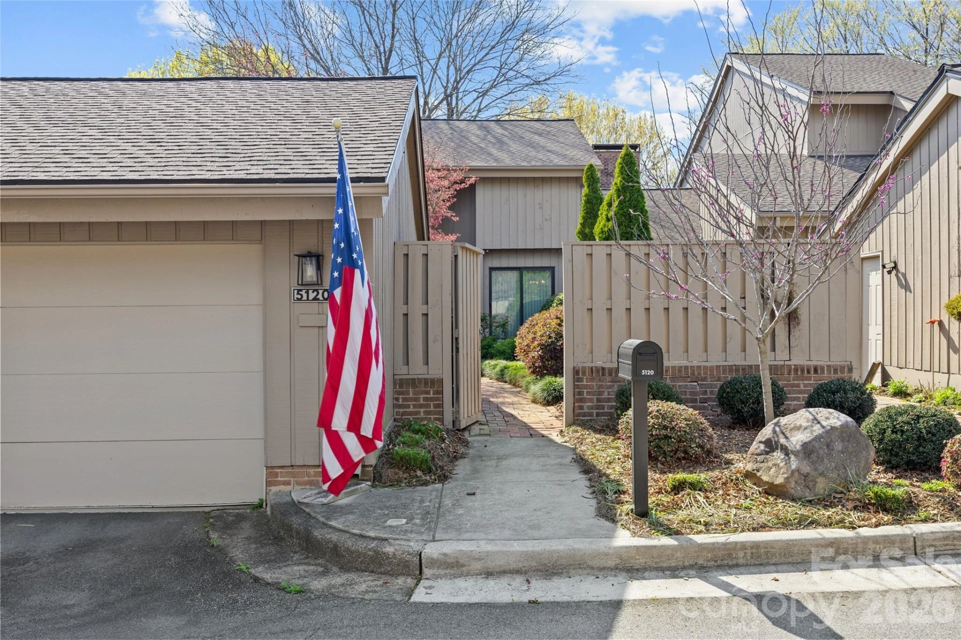 5120 Dunes Court - Photo 2