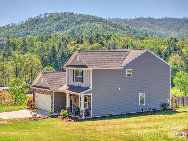 141 Amblers Knoll Road, Weaverville, NC, 28787
