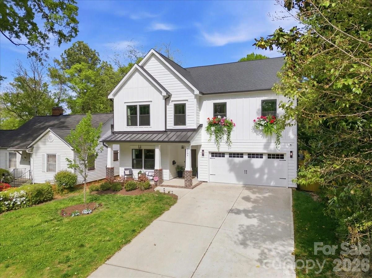 2904 Clemson Avenue - Photo 2