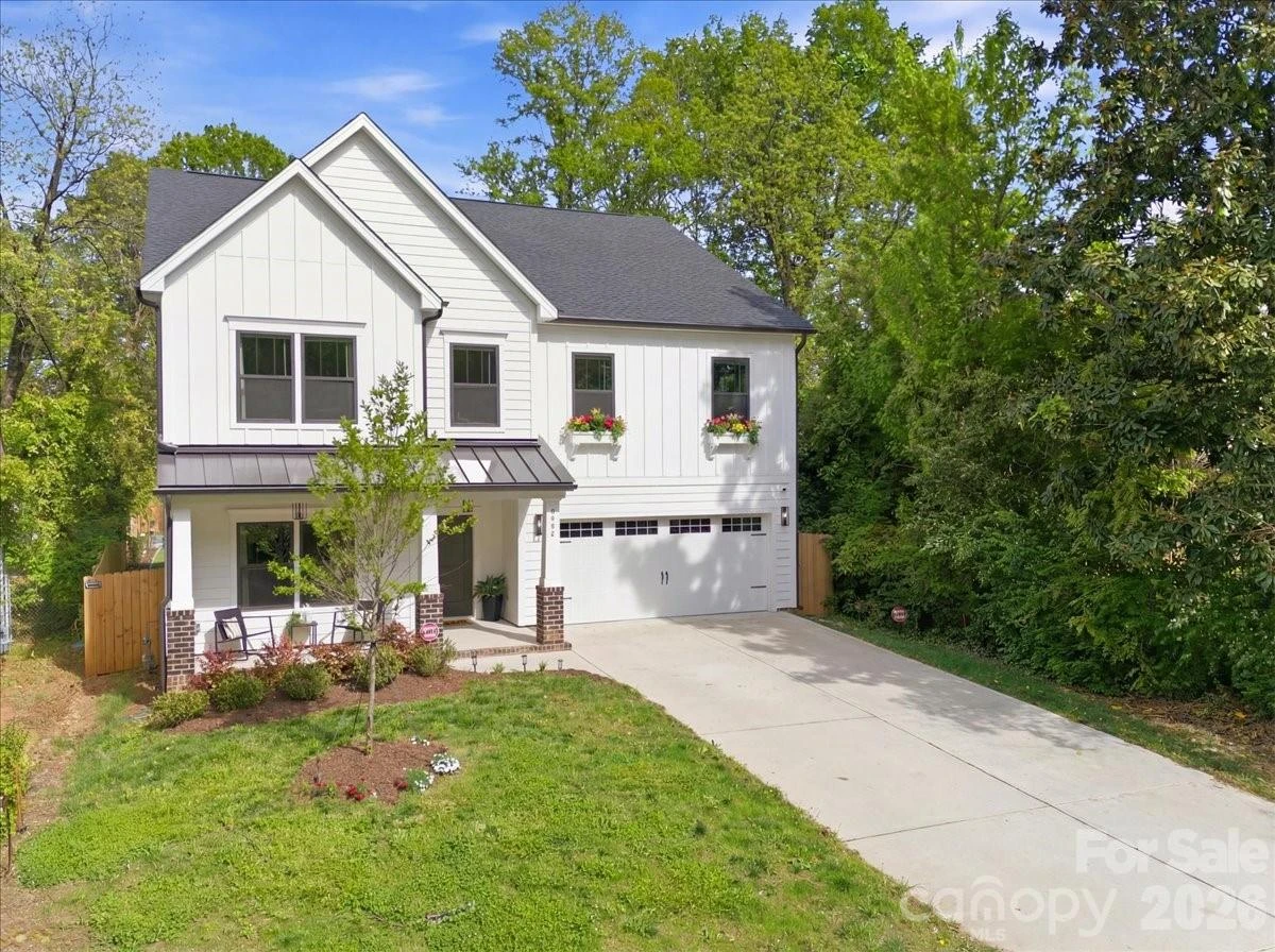 2904 Clemson Avenue - Photo 3