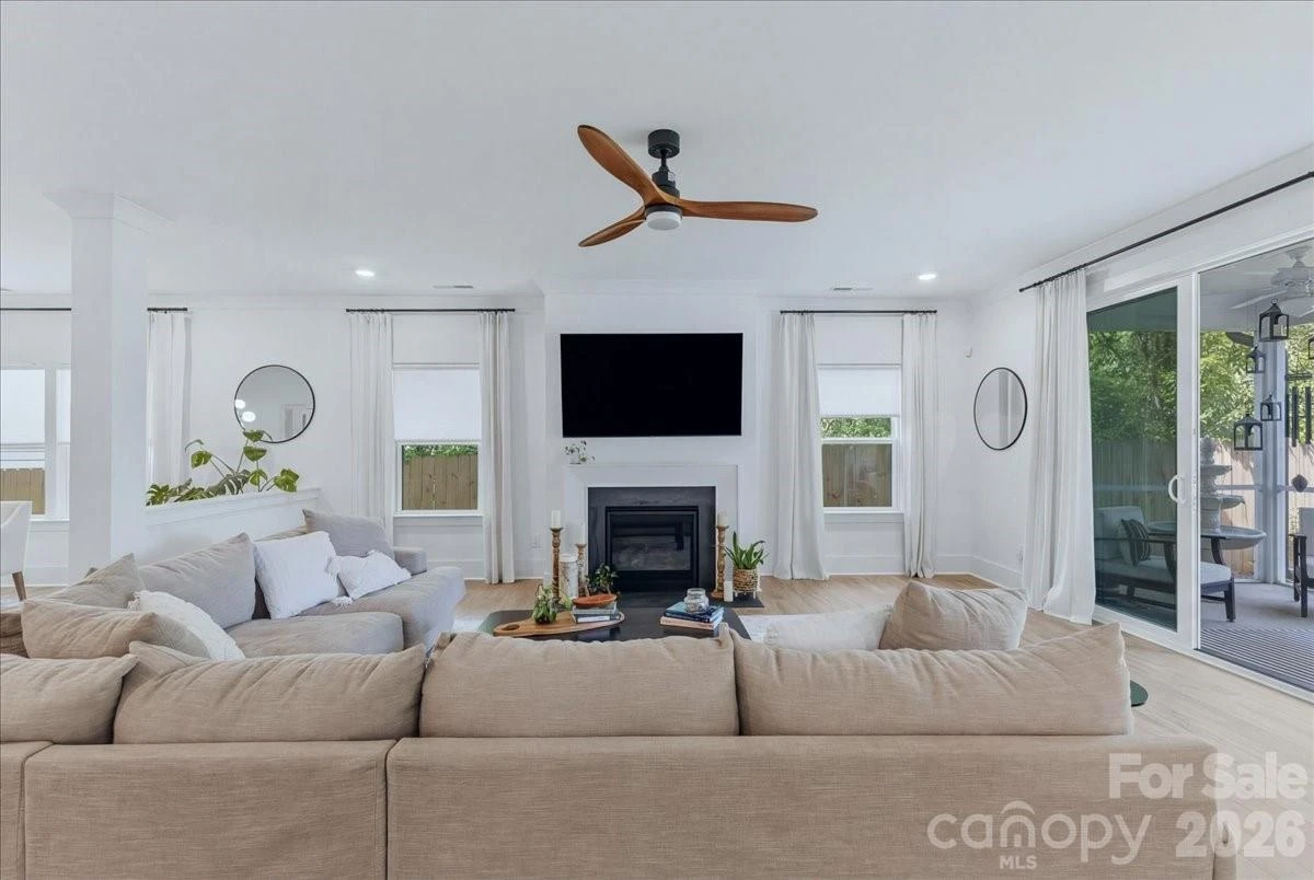 2904 Clemson Avenue - Photo 10