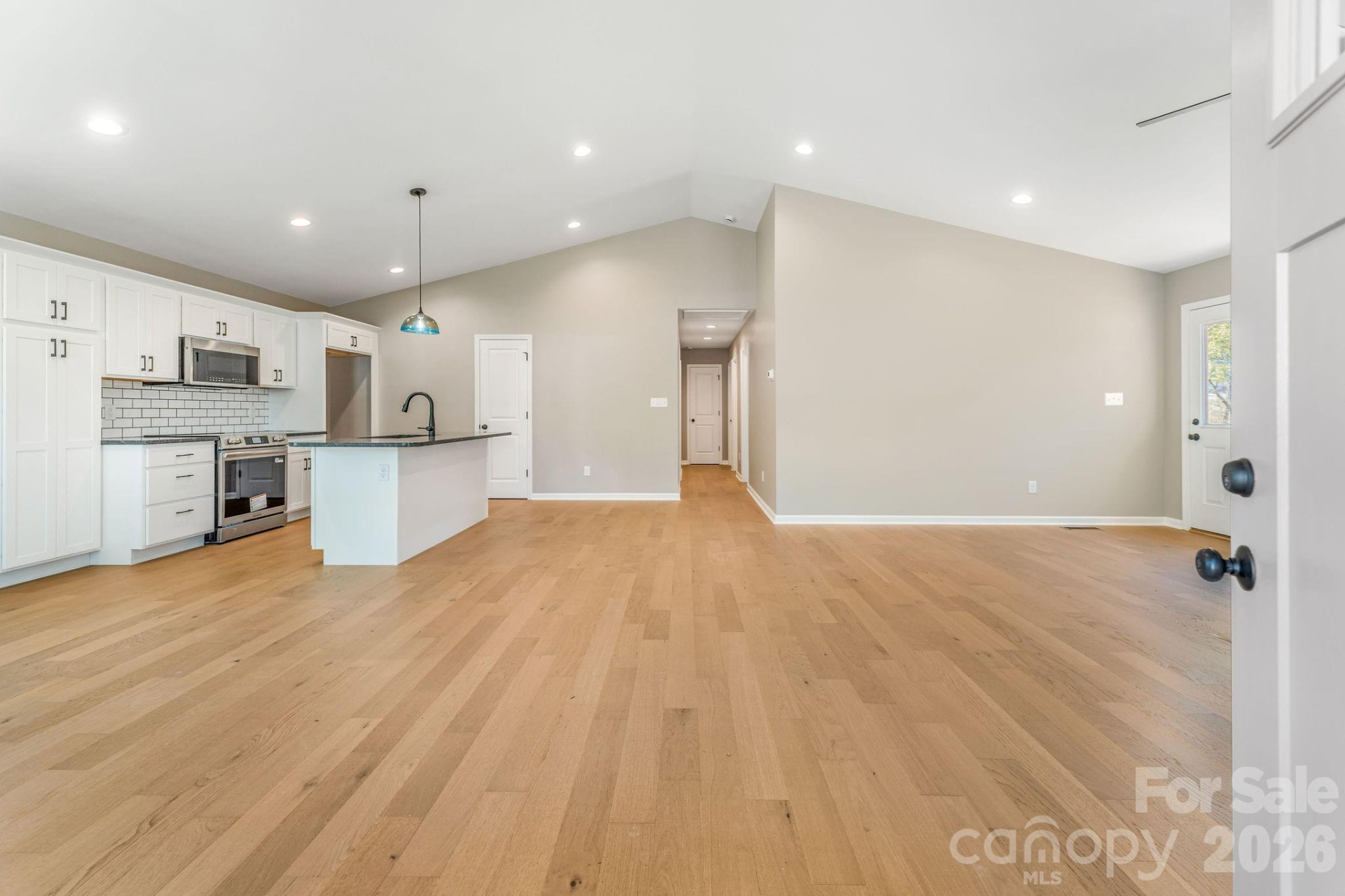 1196 Crabtree Road - Photo 2