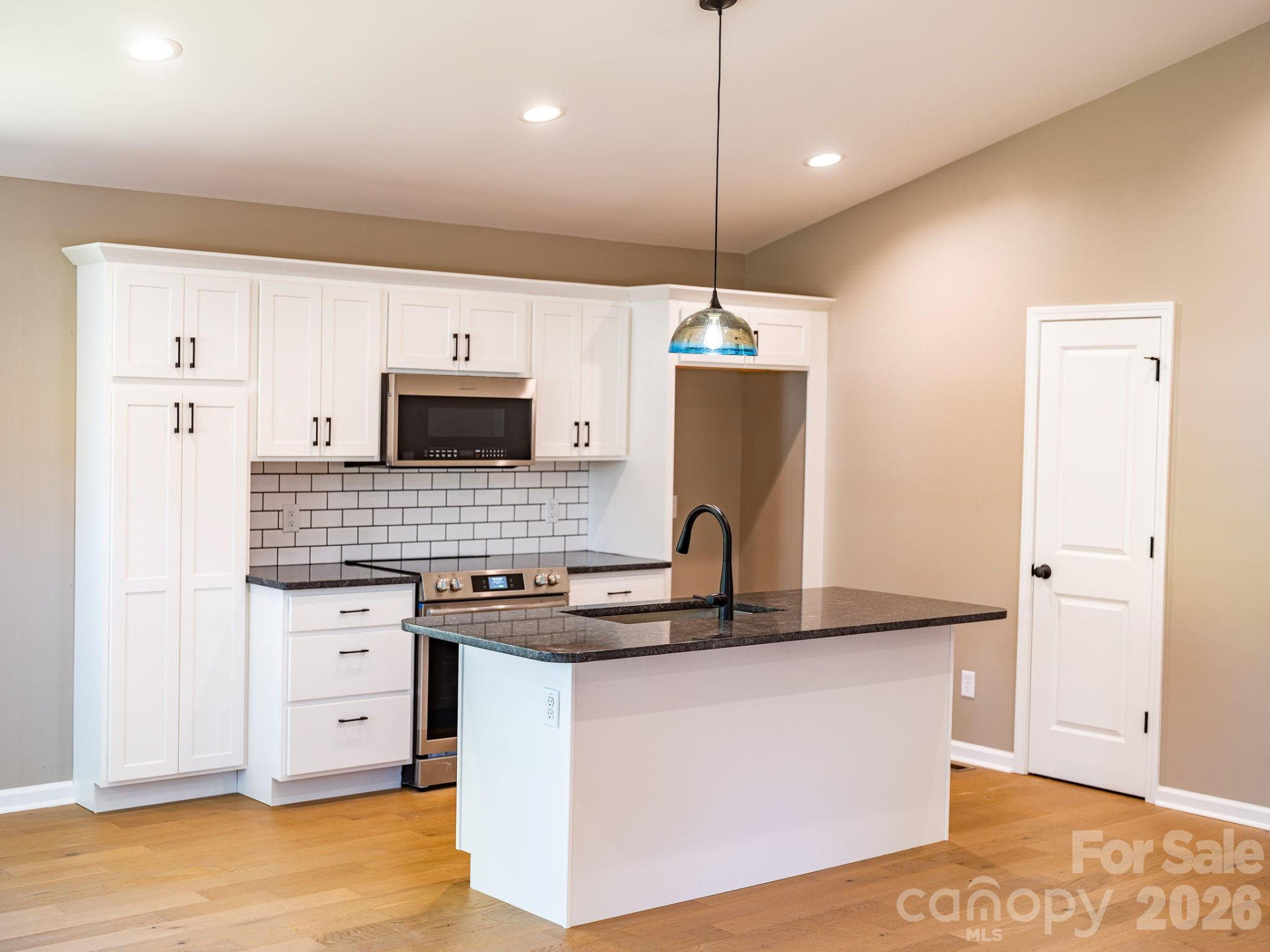 1196 Crabtree Road - Photo 4