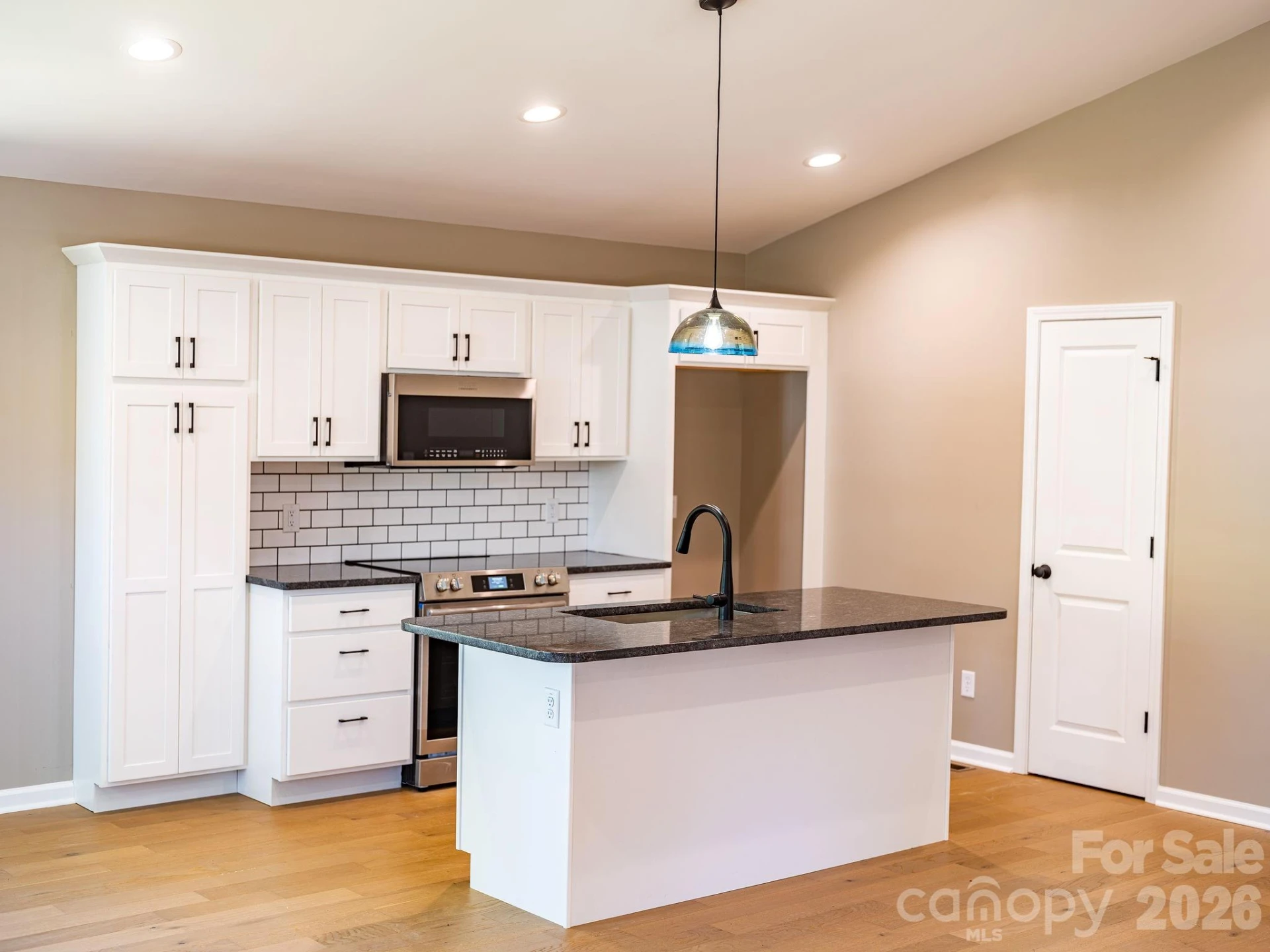 1196 Crabtree Road - Photo 4