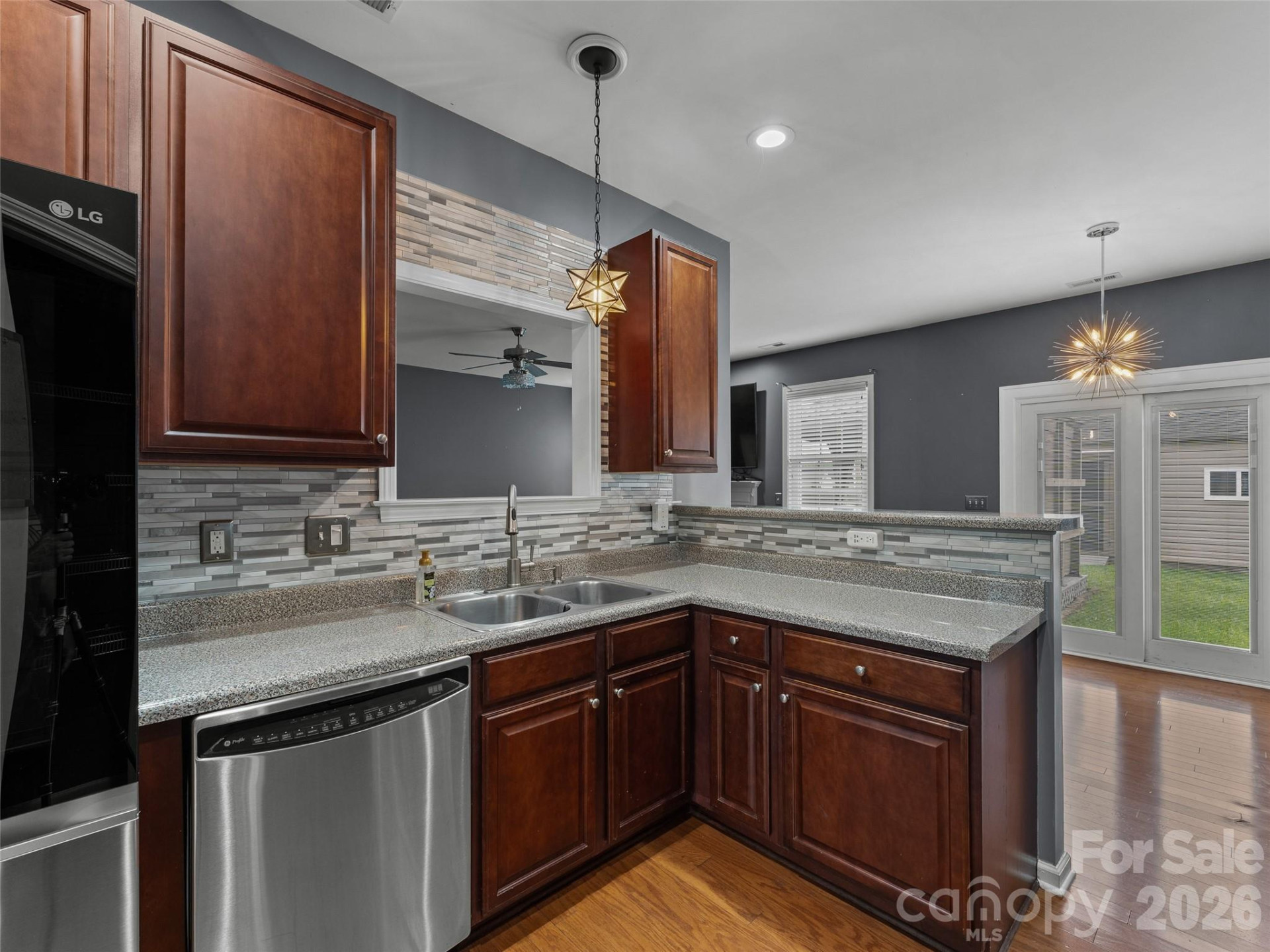 222 Haw River Road - Photo 15