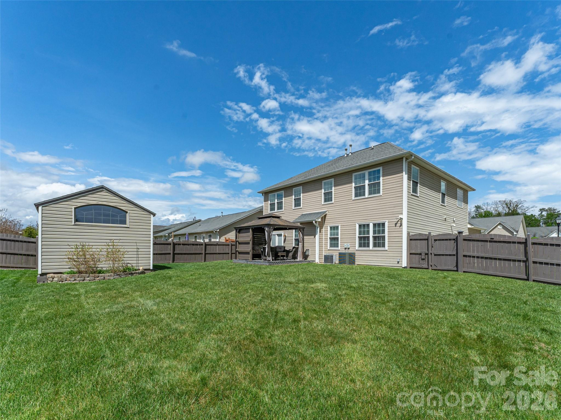 222 Haw River Road - Photo 4