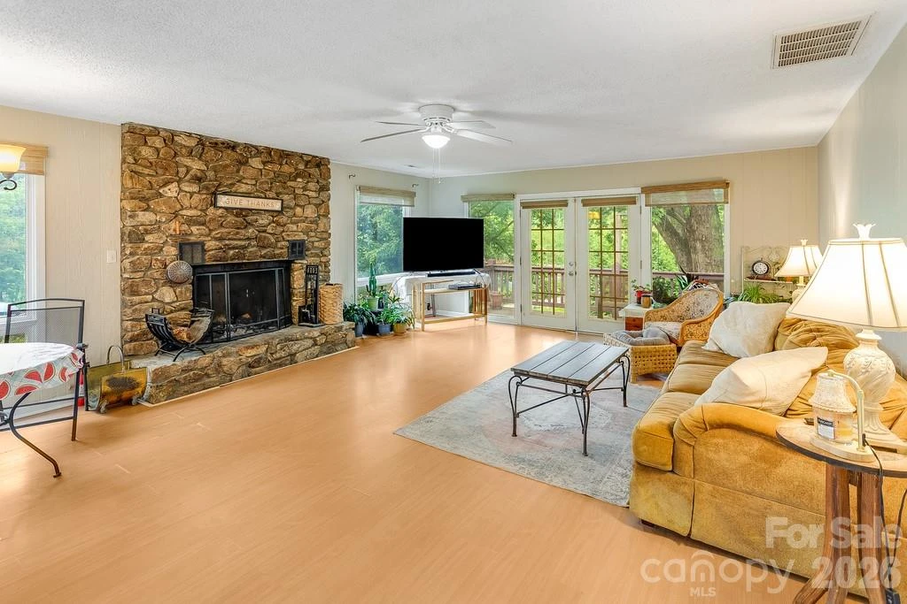 3 Odie Lane - Photo 4