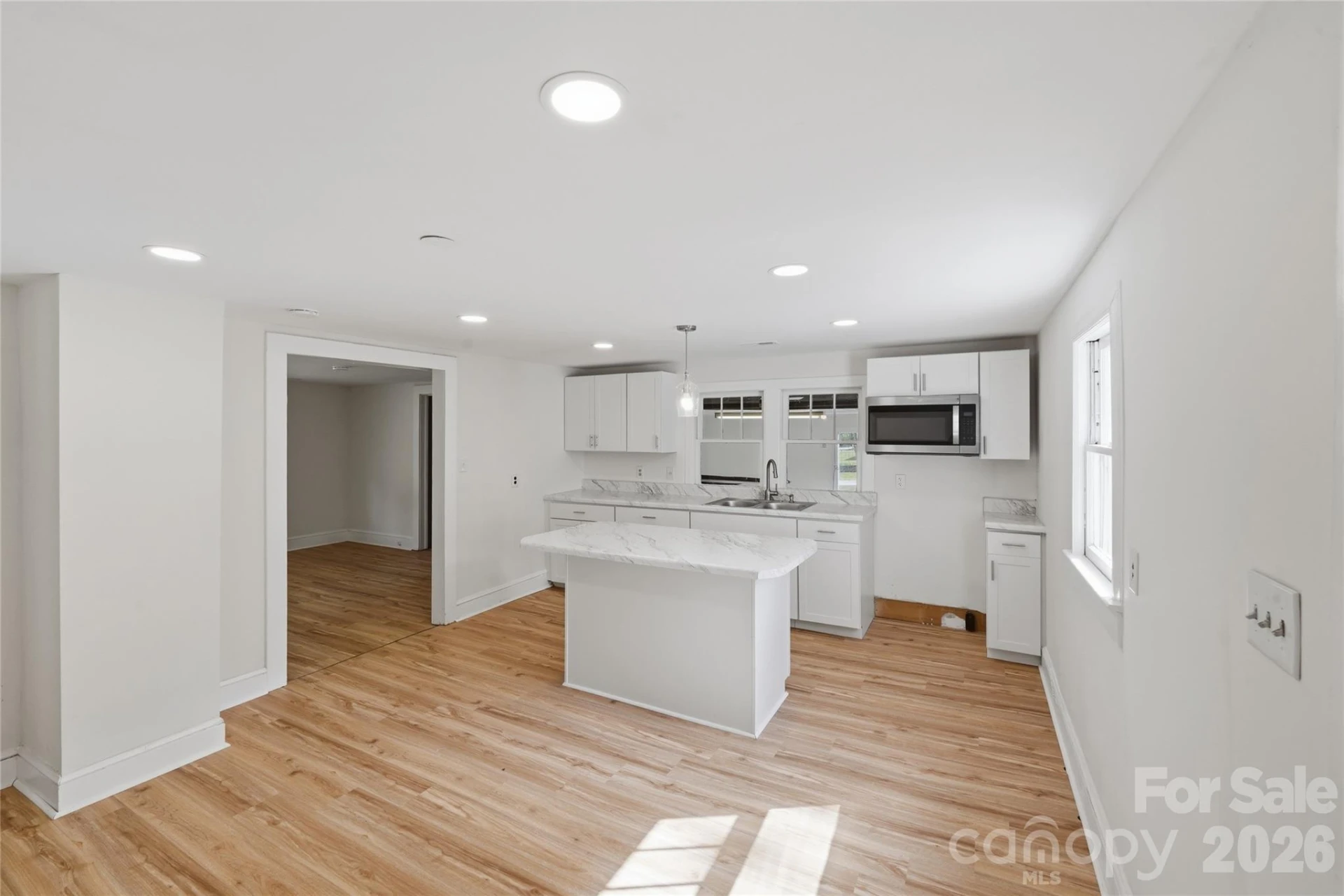 2231 Claremont Road - Photo 15