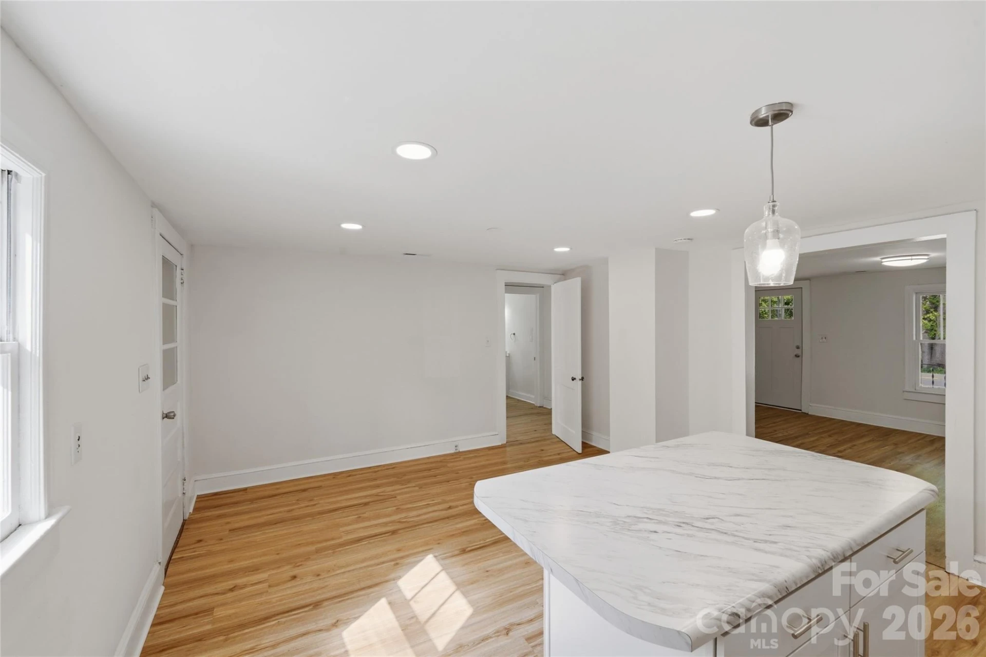 2231 Claremont Road - Photo 4