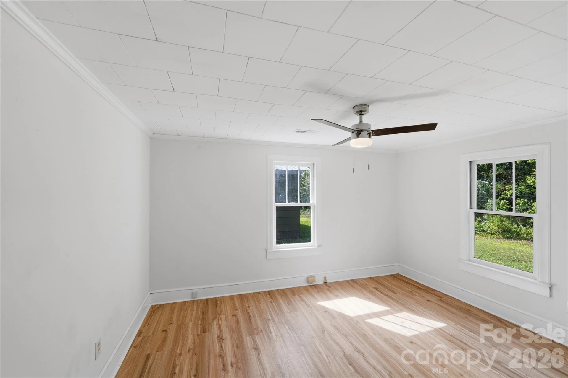 2231 Claremont Road - Photo 8
