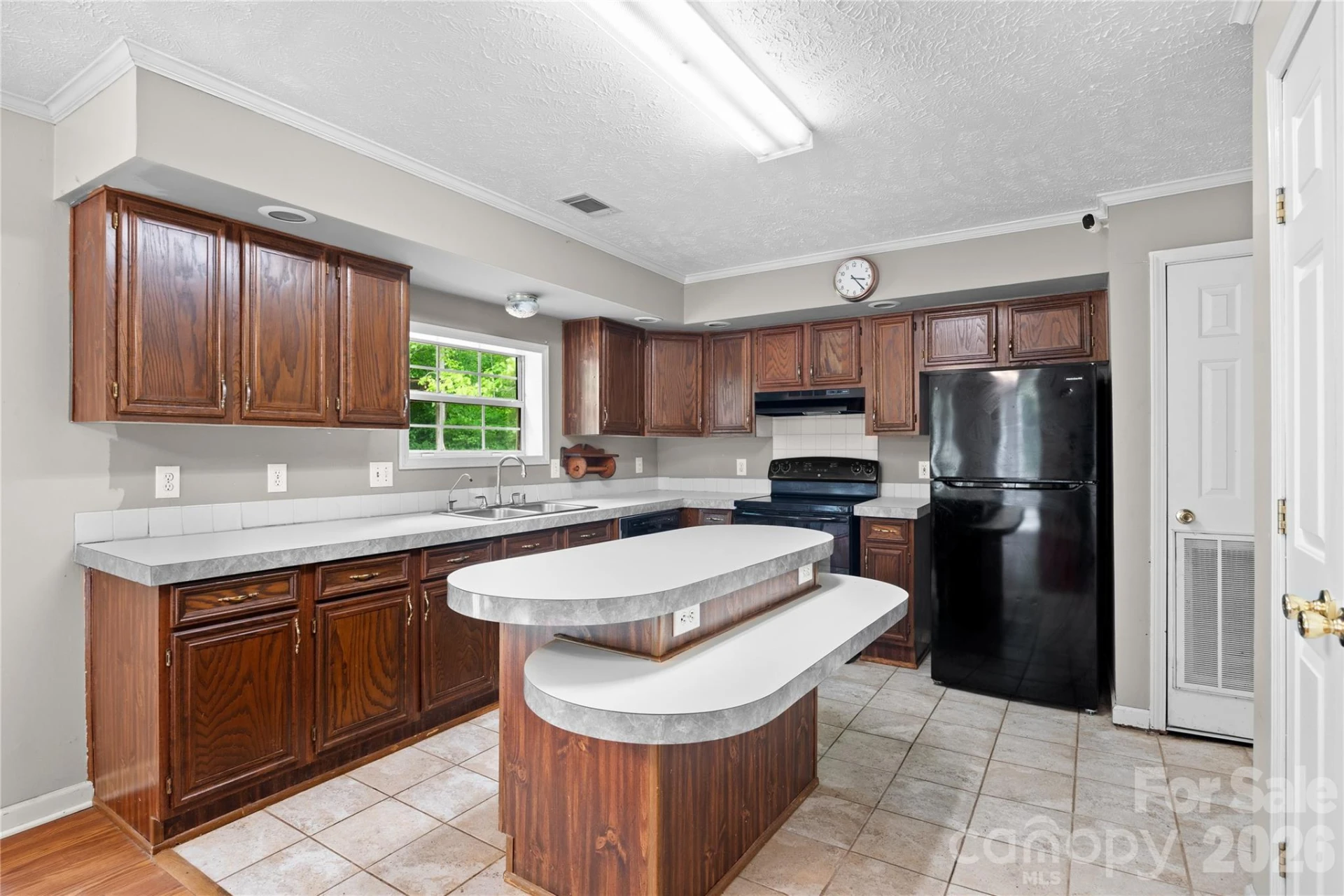 6582 Hoot Owls Hollow Road - Photo 8