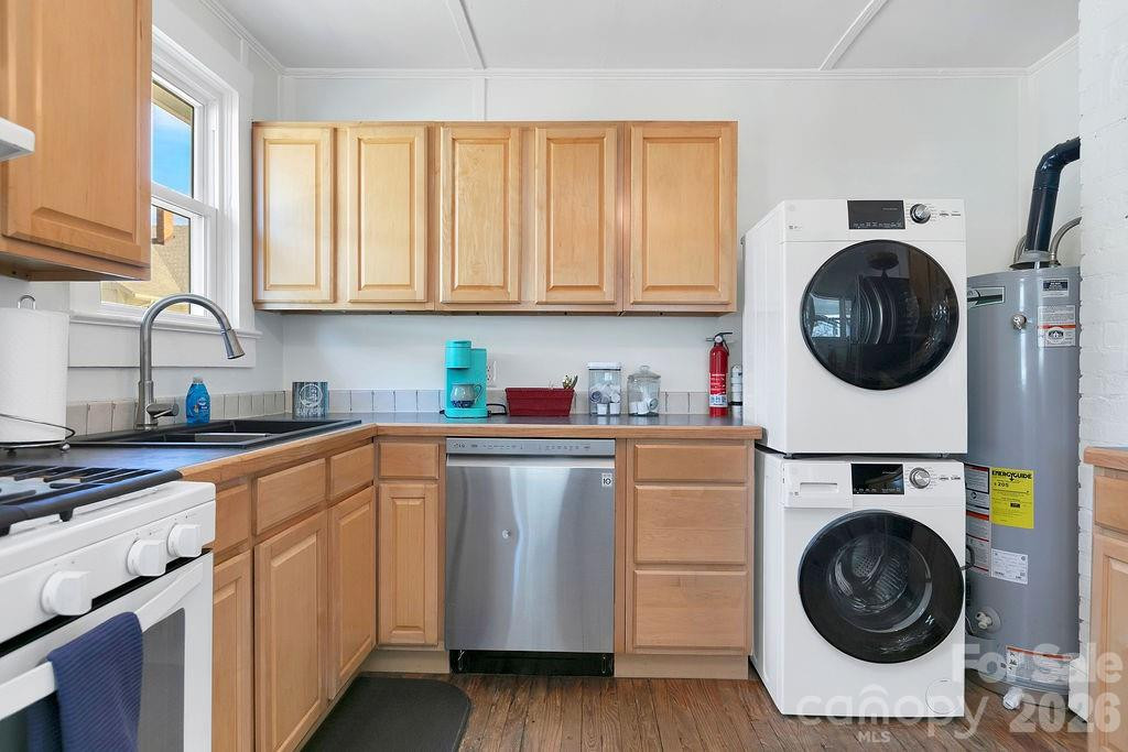 46 Oaklawn Avenue - Photo 12