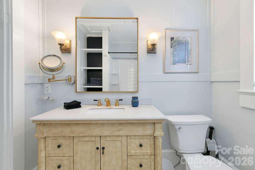 46 Oaklawn Avenue - Photo 17