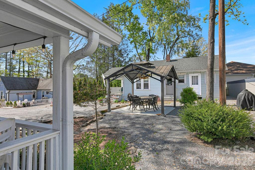 46 Oaklawn Avenue - Photo 26