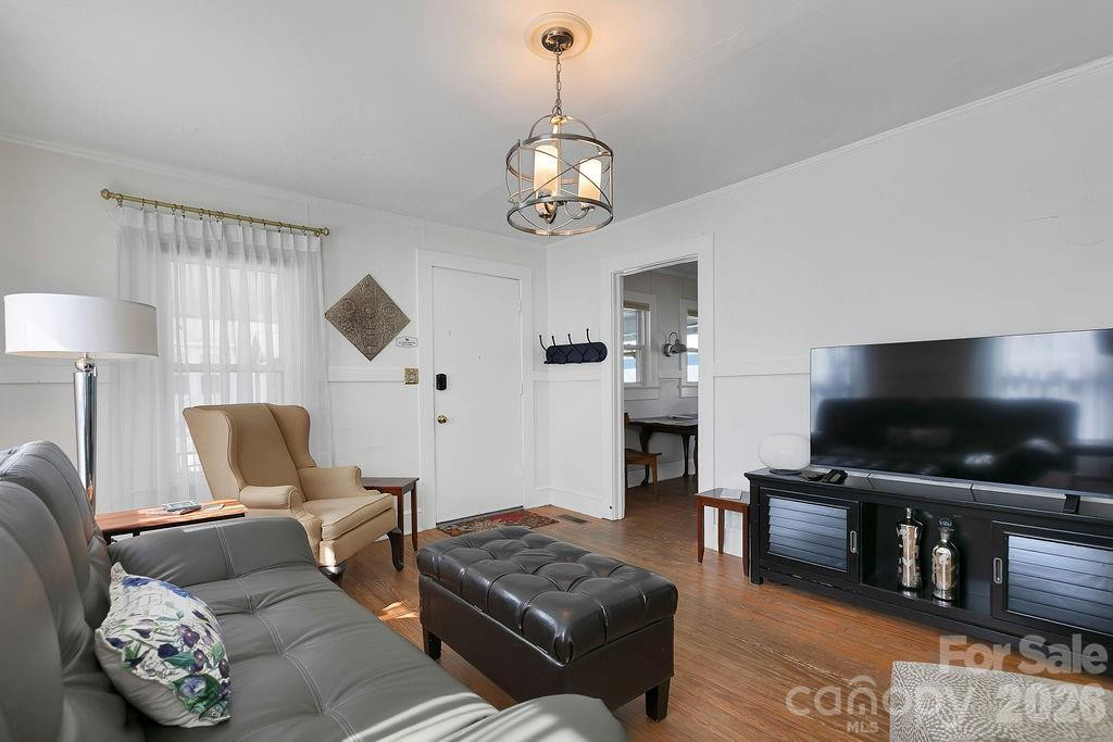 46 Oaklawn Avenue - Photo 6